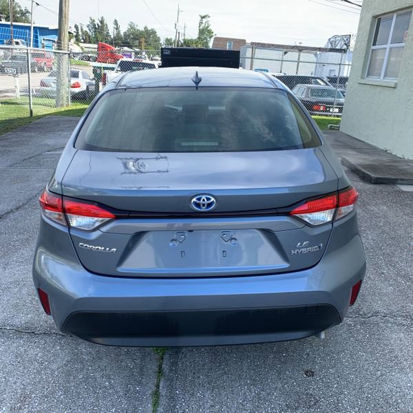 2023 Toyota Corolla Hybrid LE photo 2