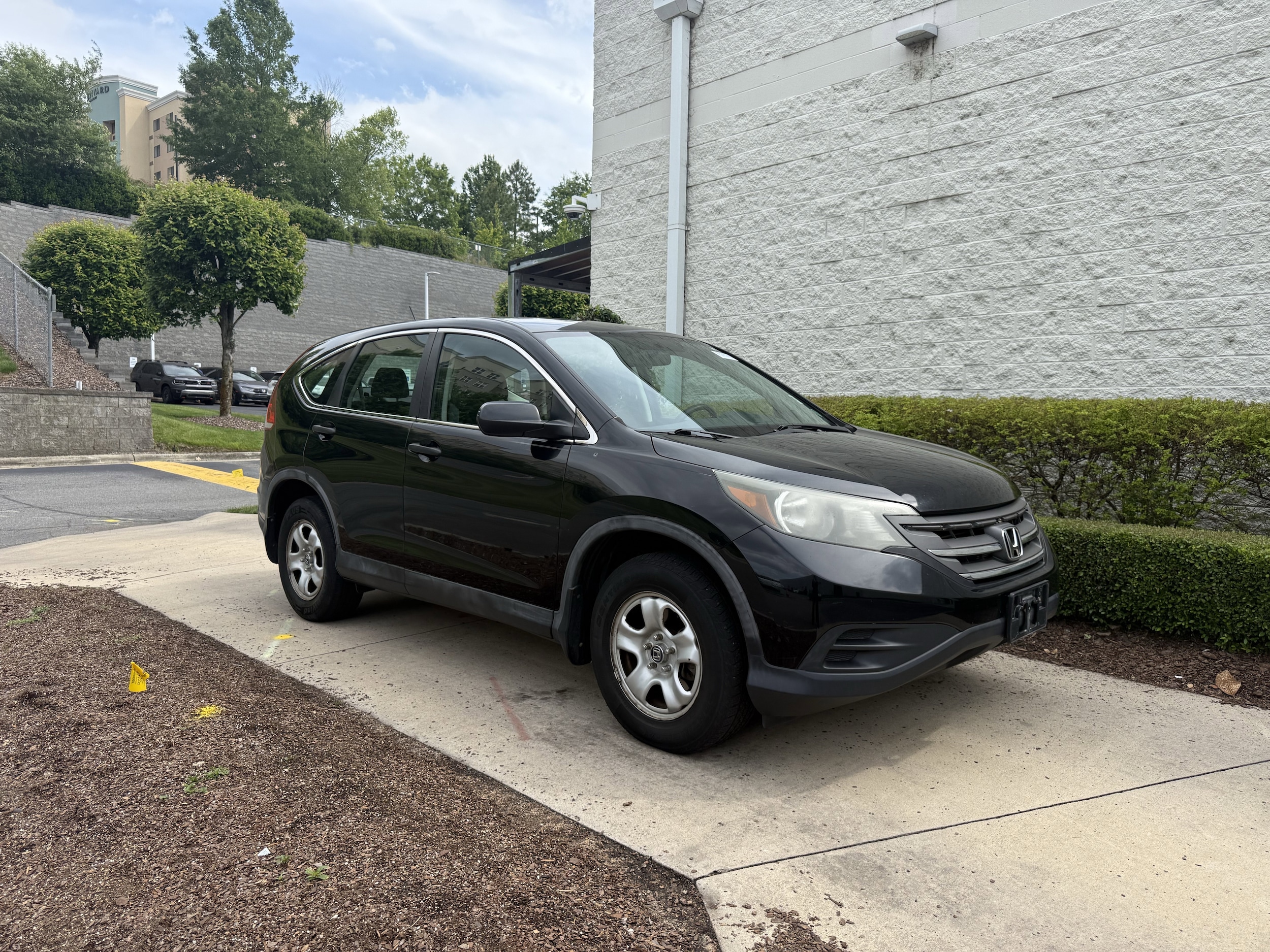 2014 Honda CR-V LX photo 2