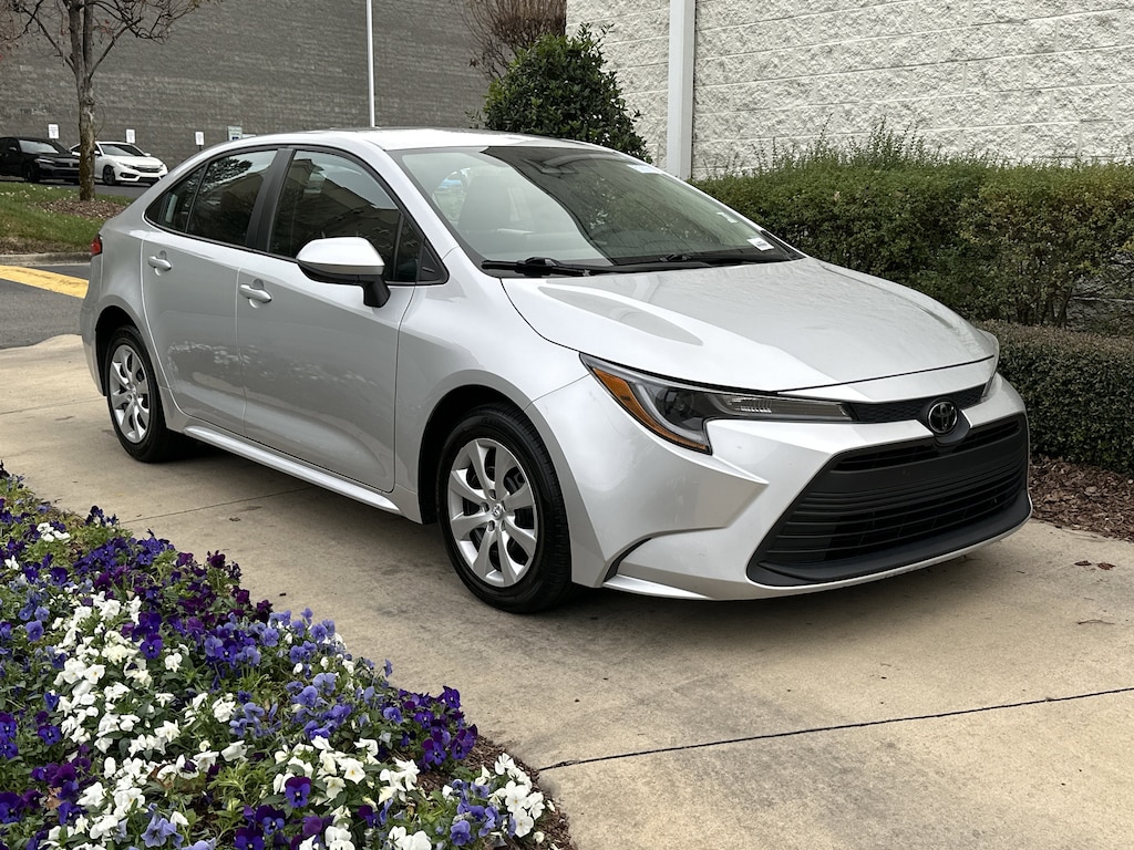 Used 2024 Toyota Corolla LE Sedan