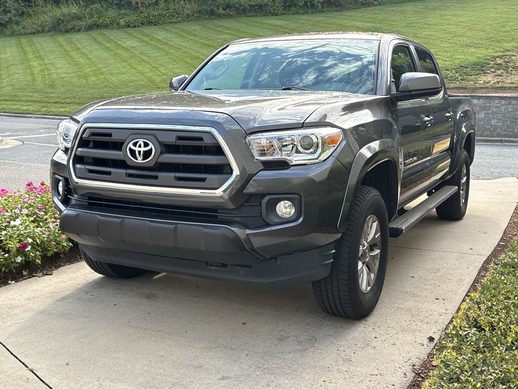 Used 2016 Toyota Tacoma SR5 Pickup