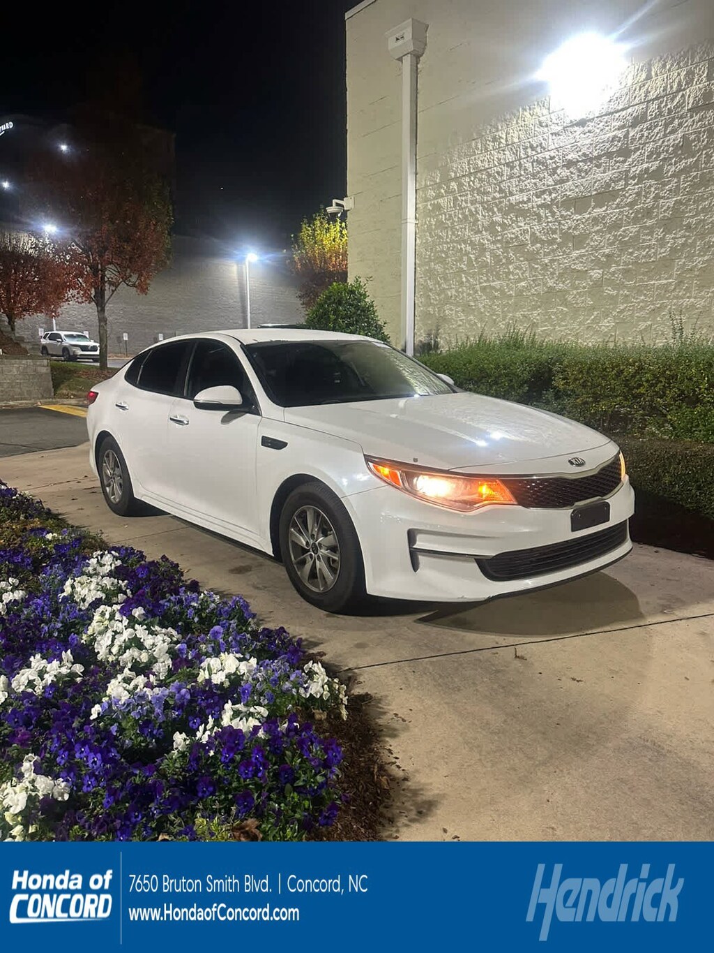 Used 2017 Kia Optima LX Sedan