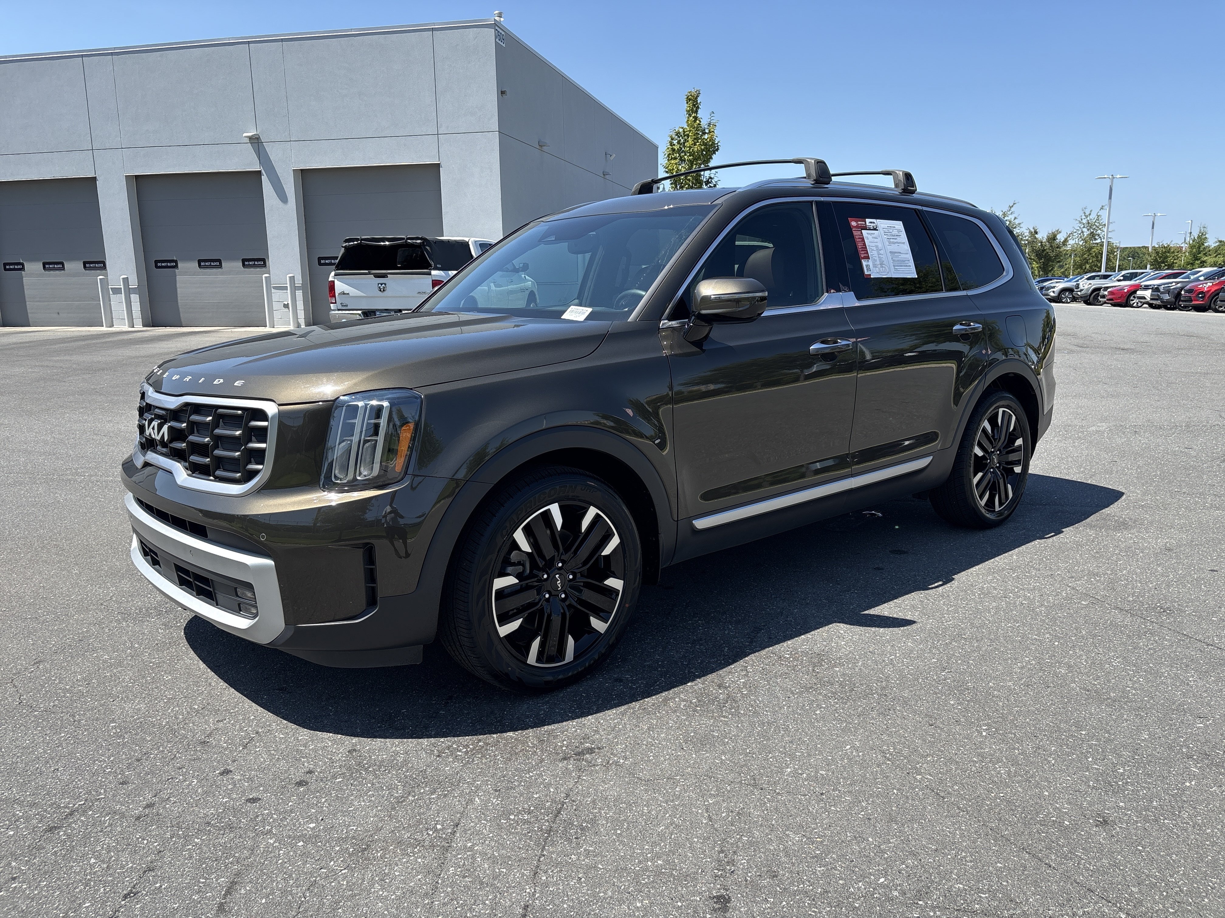 Used 2024 Kia Telluride SX SUV