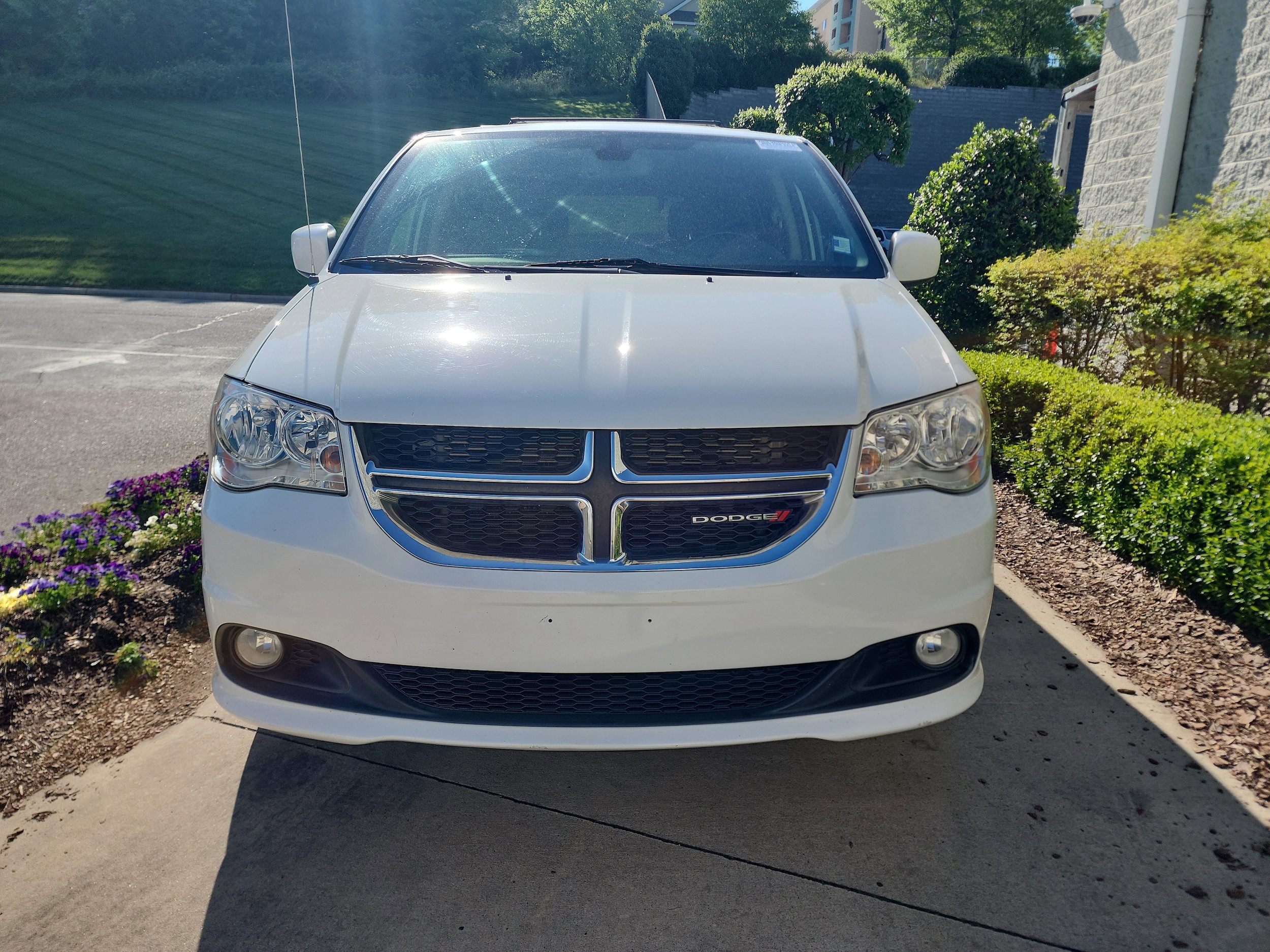 2019 Dodge Grand Caravan SXT photo 3