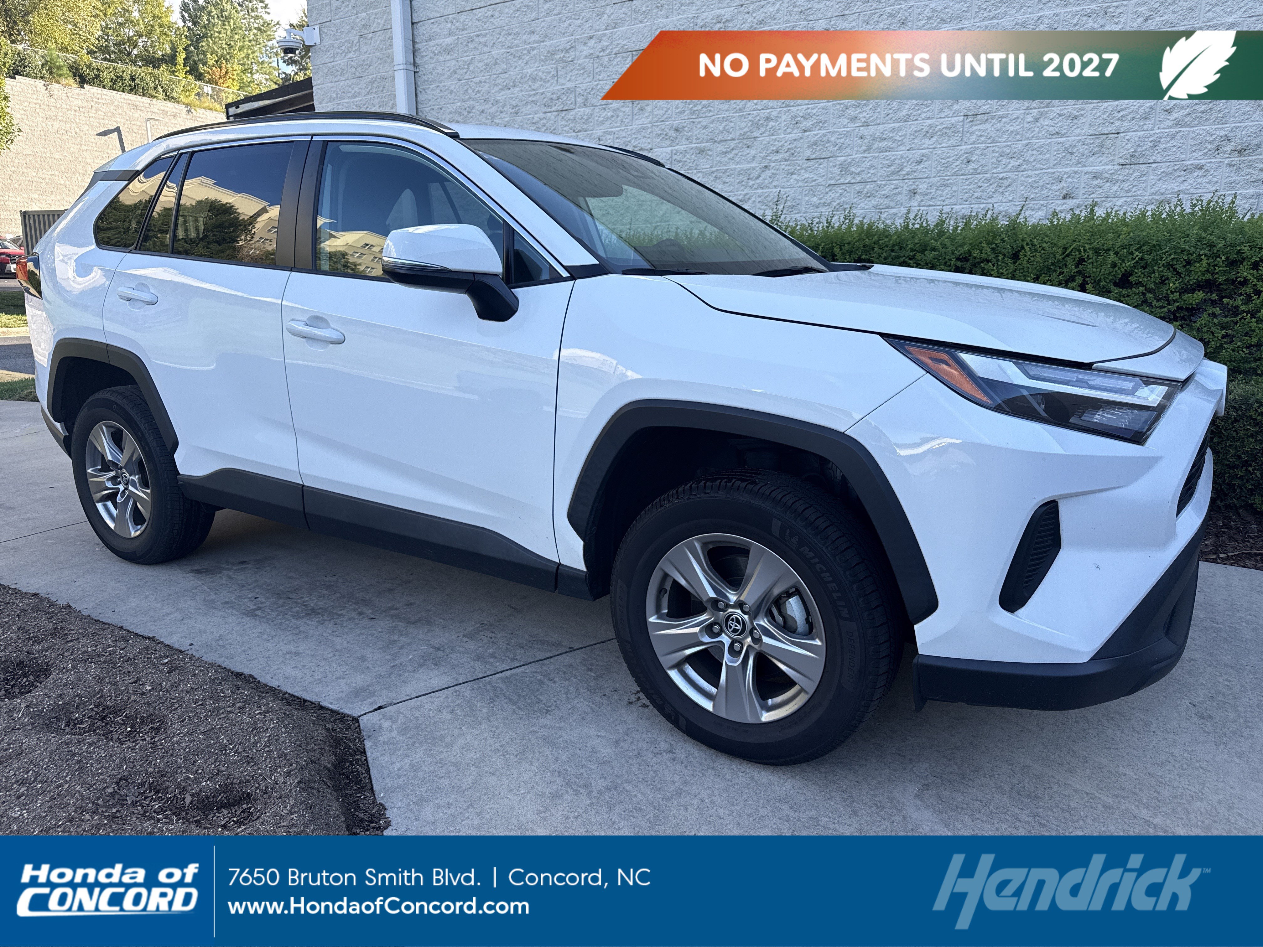 Used 2023 Toyota RAV4 XLE SUV