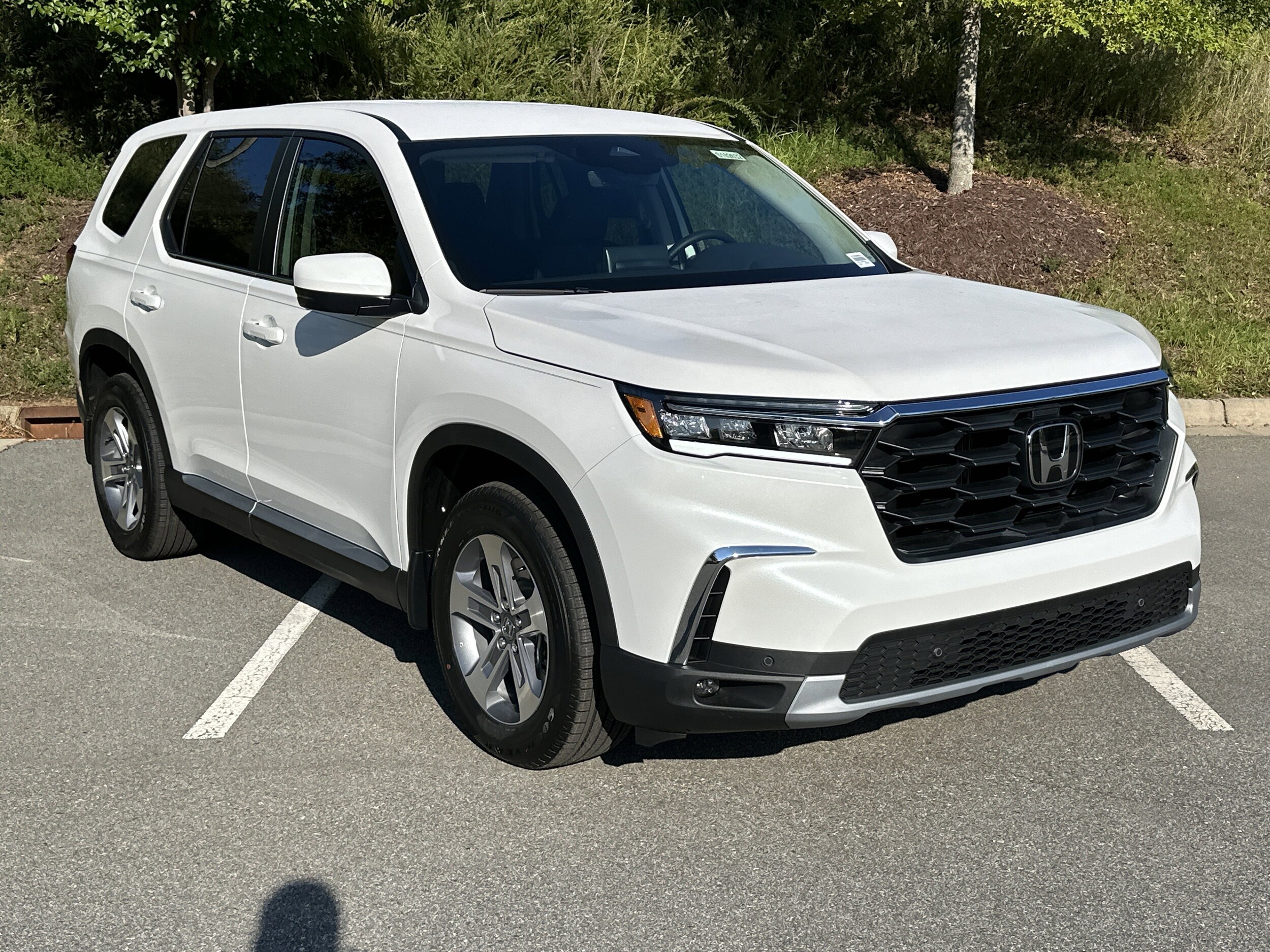 2025 Honda Pilot EX-L photo 2