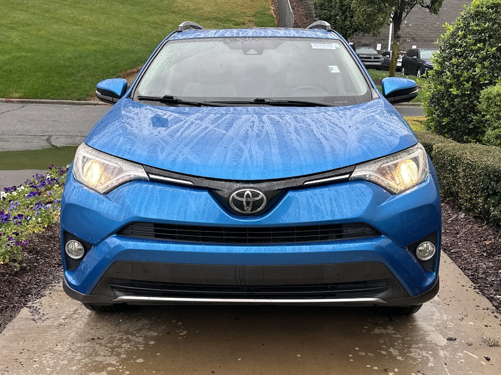 Used 2018 Toyota RAV4 XLE SUV