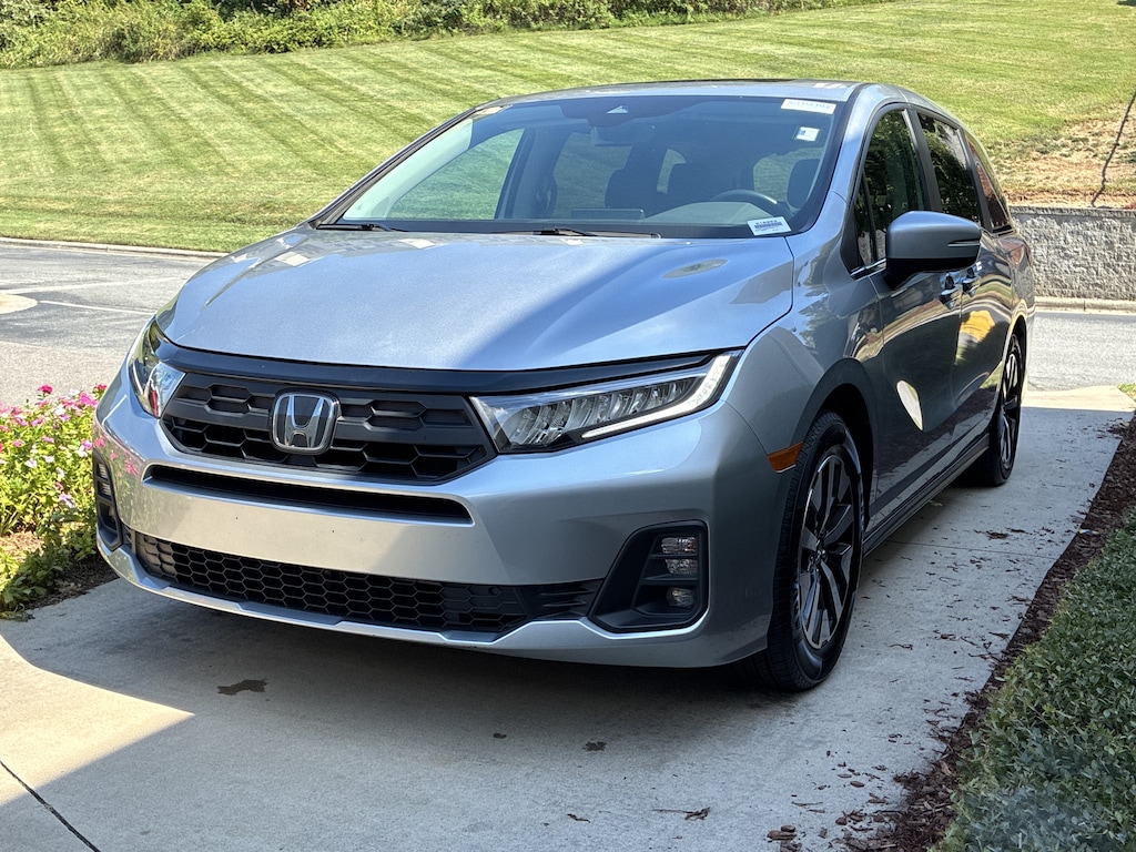 Used 2025 Honda Odyssey EX-L Minivan