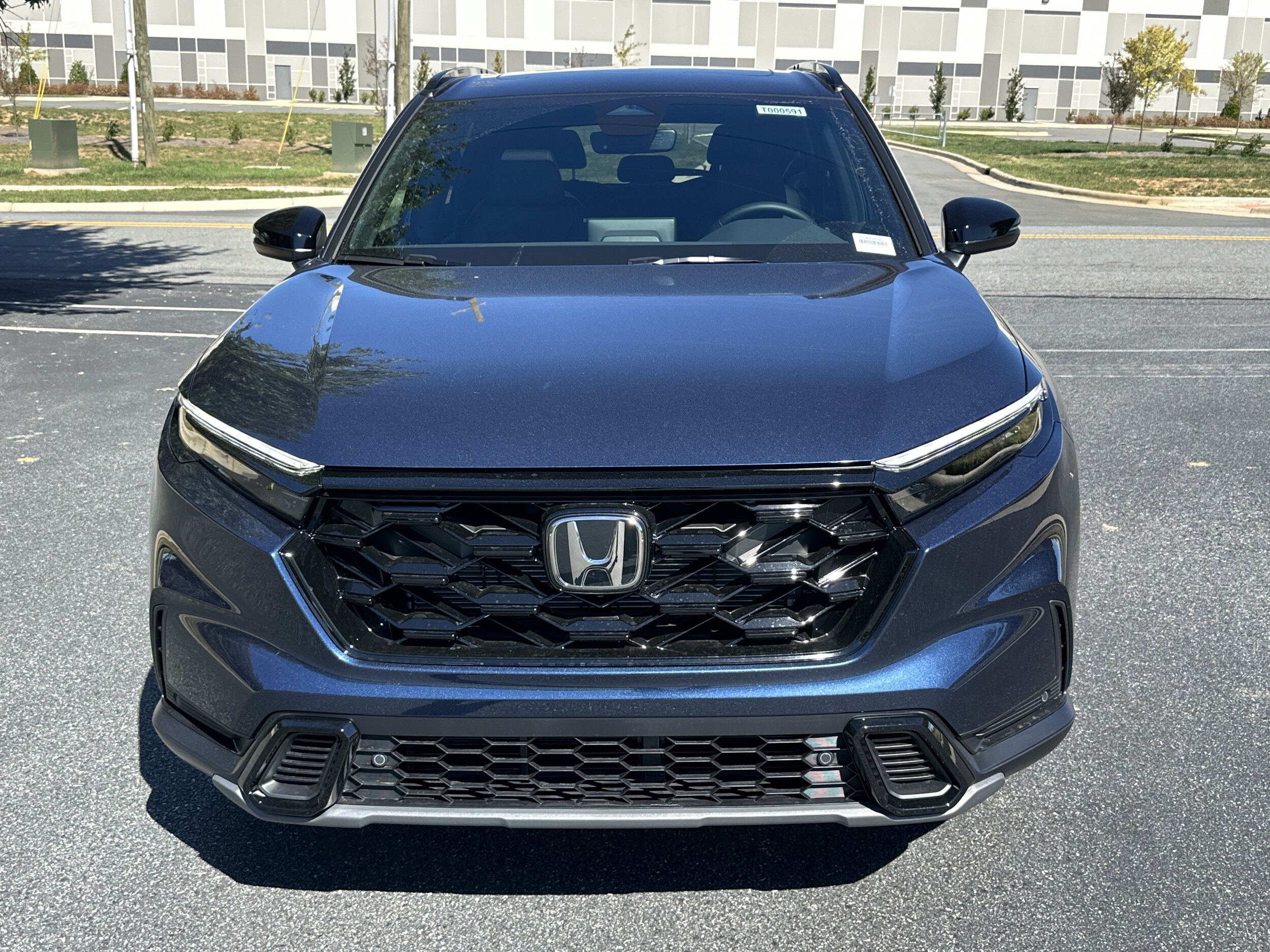 2026 Honda CR-V Hybrid photo 2