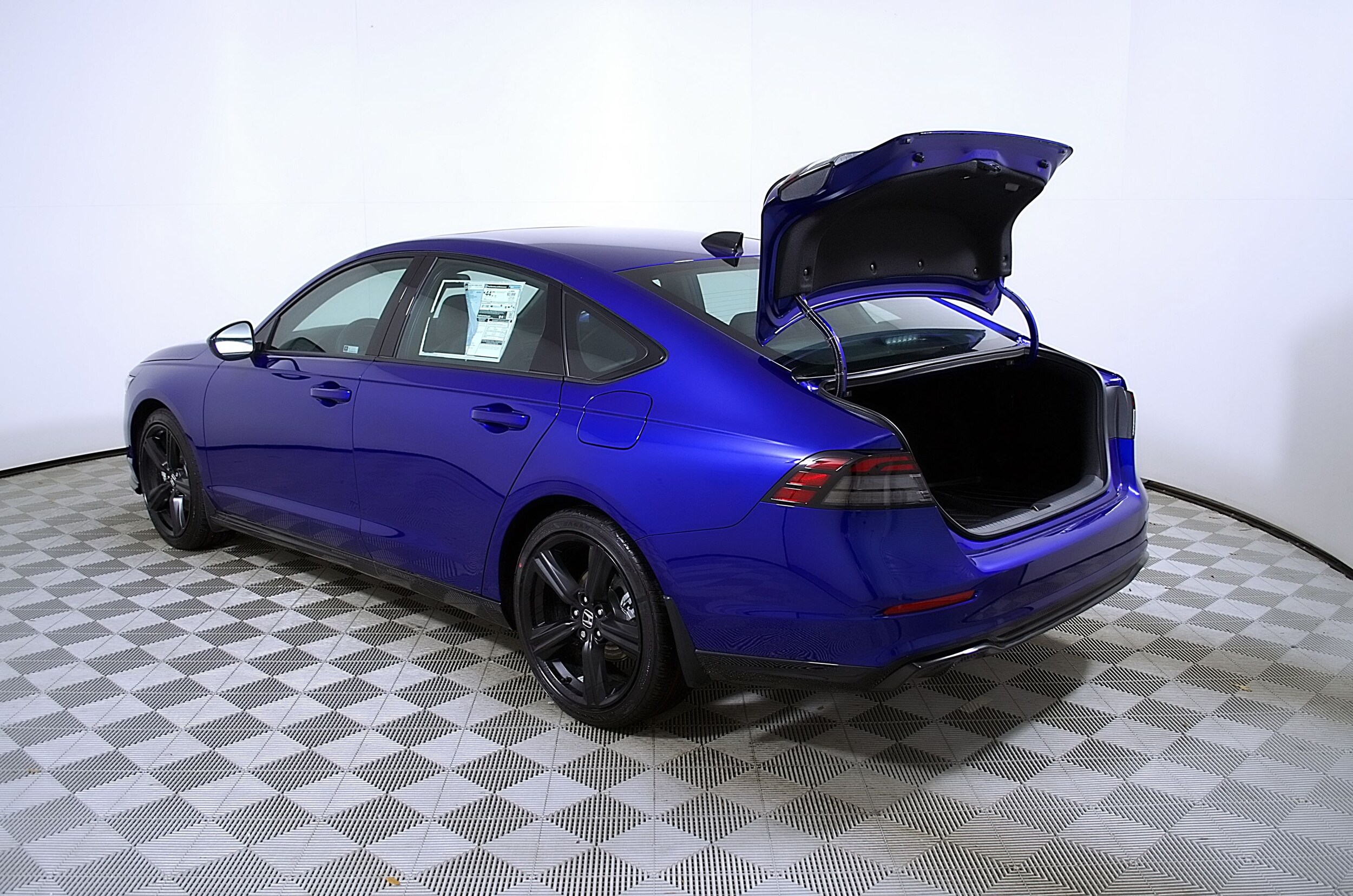 2026 Honda Accord Hybrid Sport-L - Photo 10
