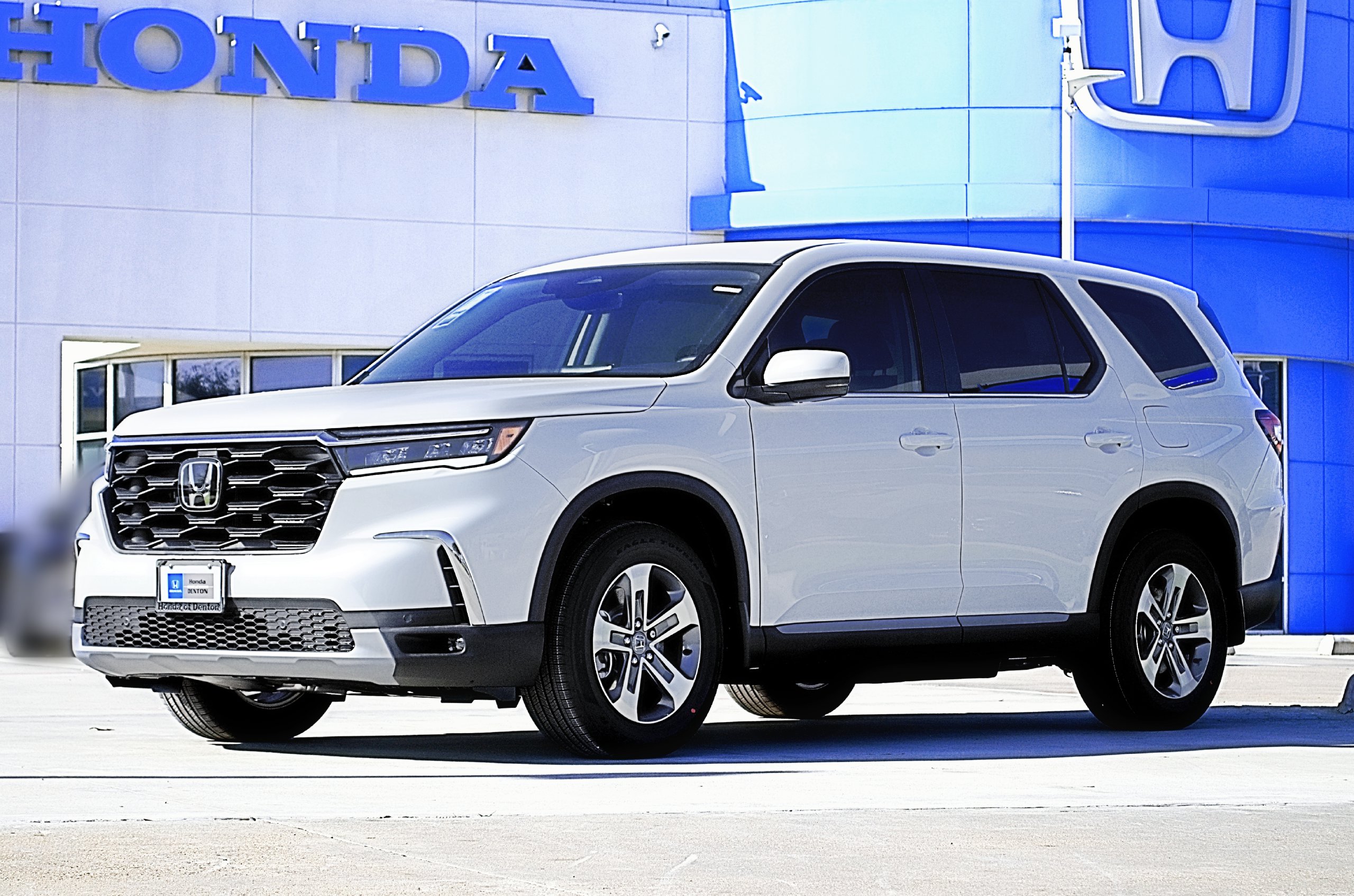 Used 2025 Honda Pilot EX-L SUV