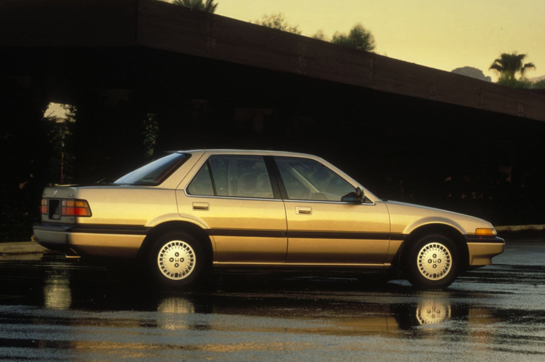 A 1986 Honda Accord with automatic transmissions