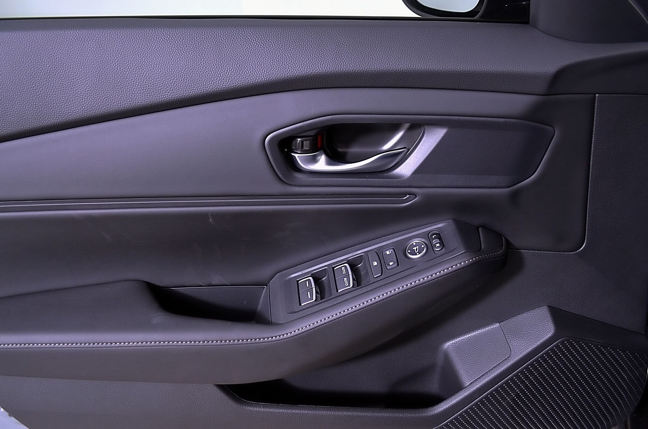 2026 Honda Accord Hybrid Sport - Photo 16