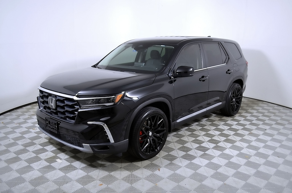 Used 2025 Honda Pilot EX-L SUV