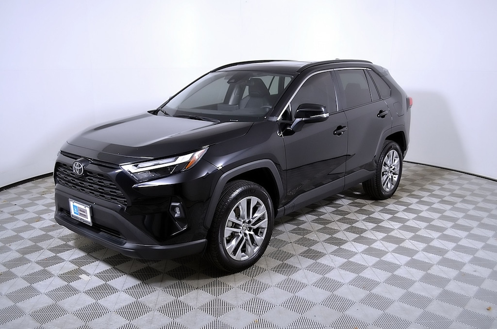 Used 2025 Toyota RAV4 XLE Premium SUV