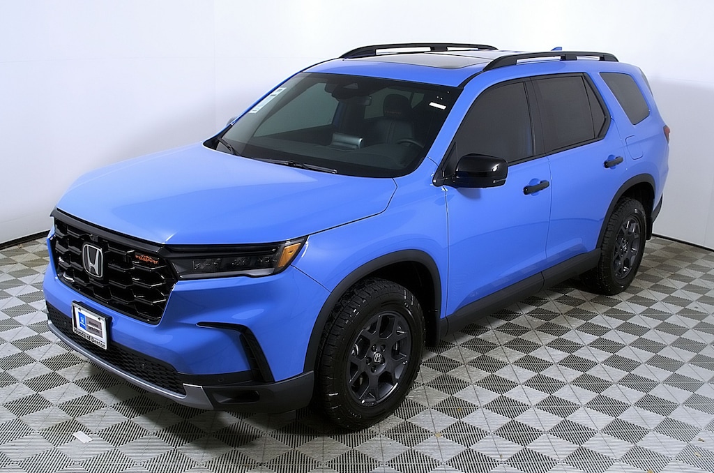 New 2025 Honda Pilot TrailSport SUV