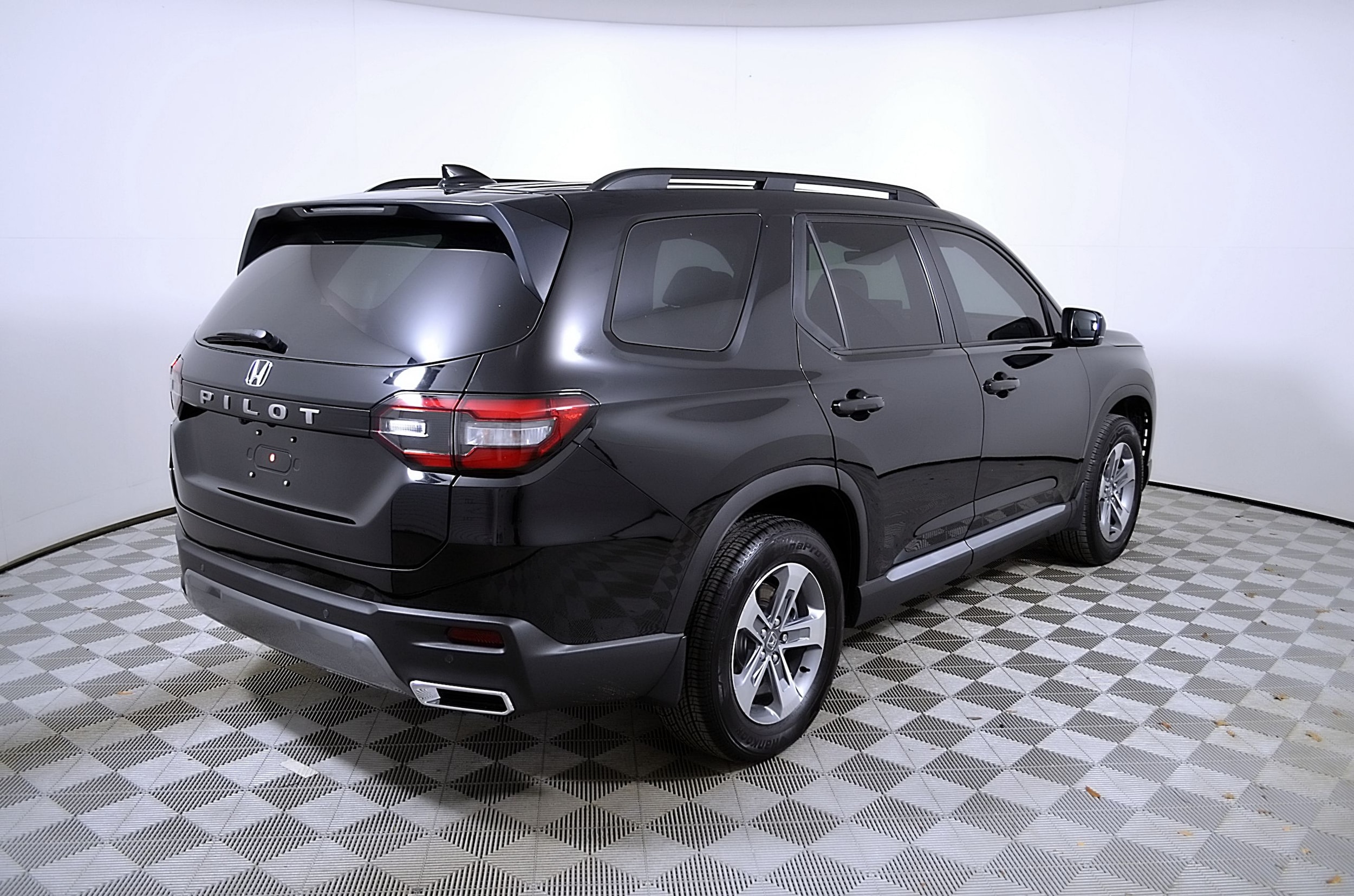 2026 Honda Pilot EX-L - Photo 7