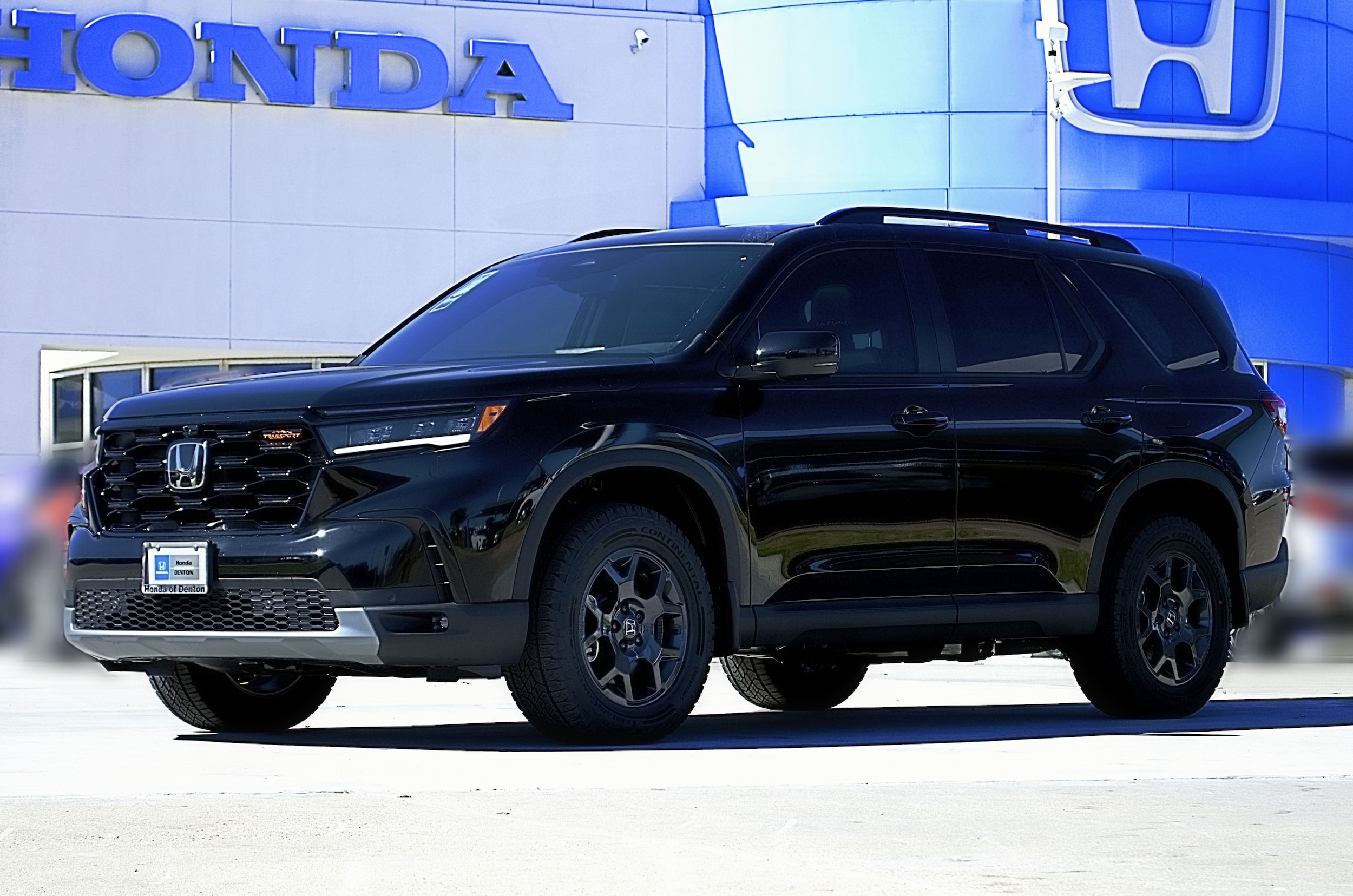 2025 Honda Pilot TrailSport's photo