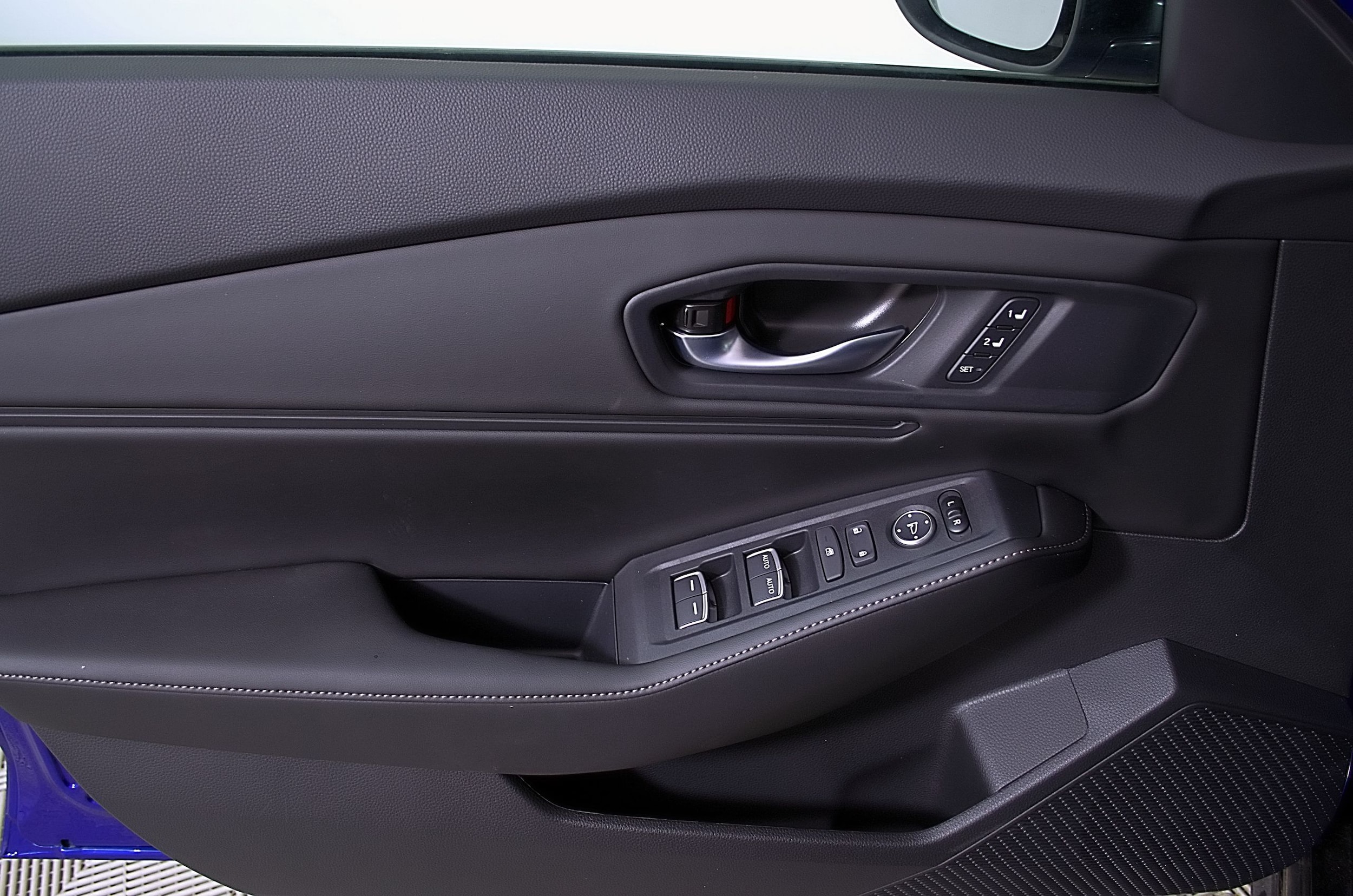 2026 Honda Accord Hybrid Sport-L - Photo 17