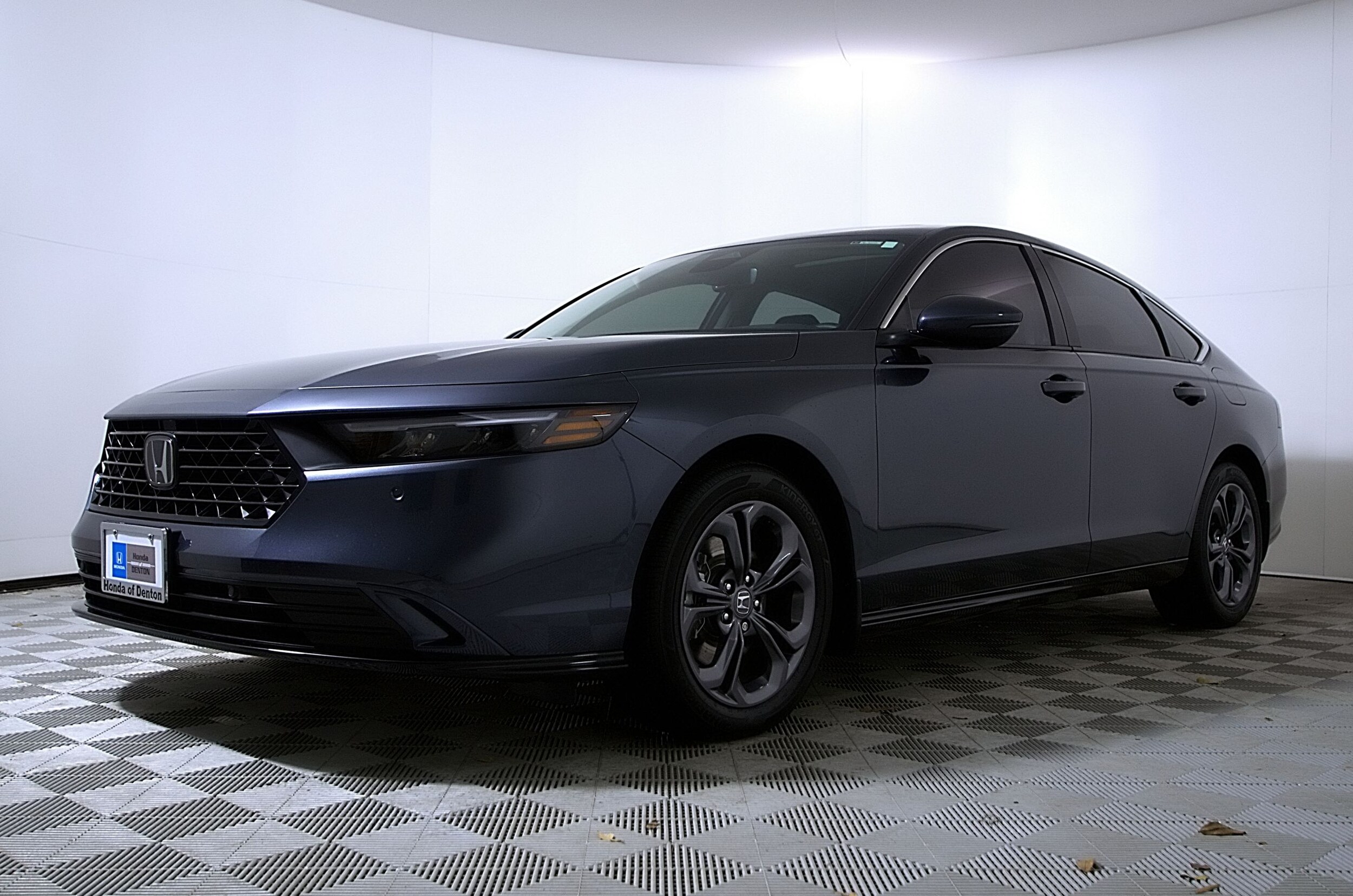 2025 Honda Accord EX-L photo 2