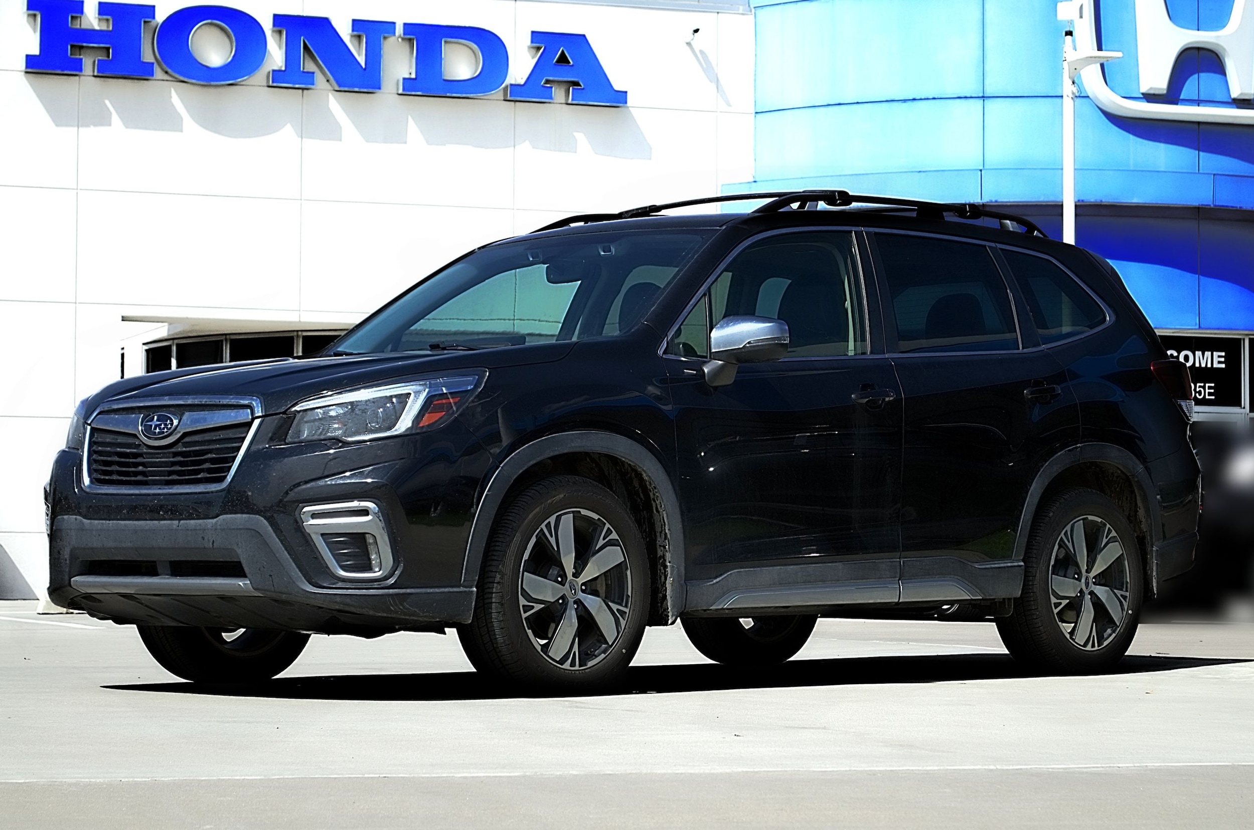 2021 Subaru Forester Touring's photo