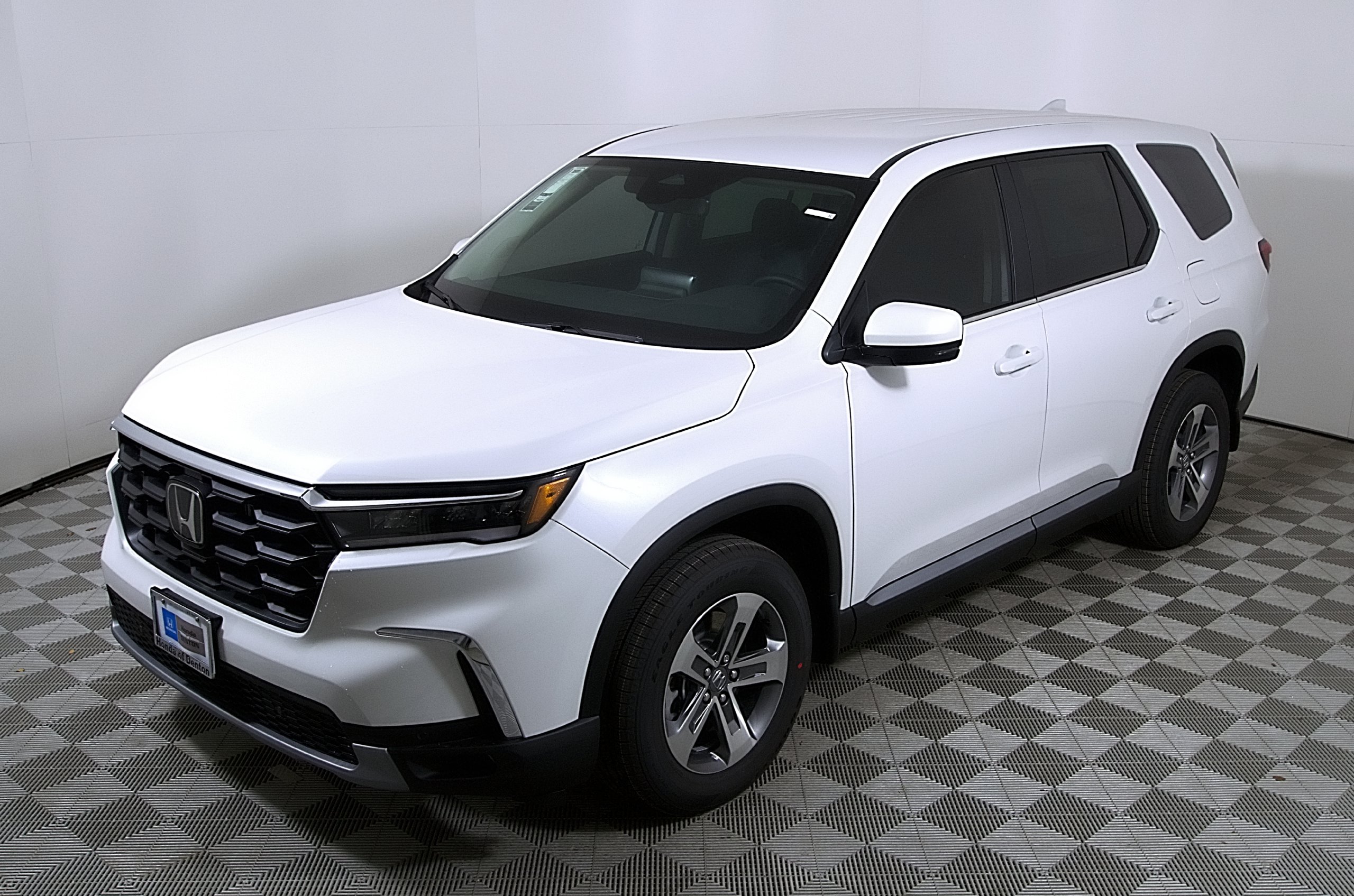 Used 2025 Honda Pilot EX-L SUV