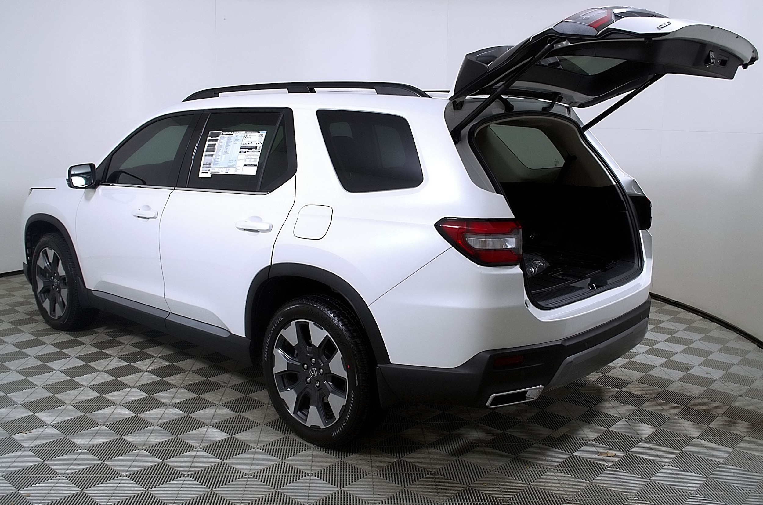 2026 Honda Pilot Elite - Photo 10