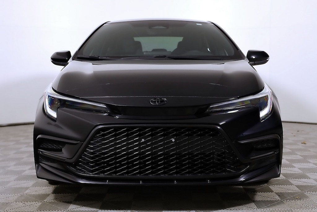 Used 2024 Toyota Corolla SE Sedan