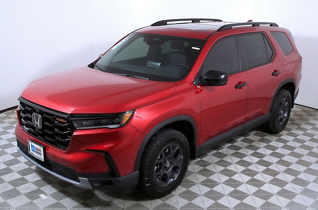 New 2025 Honda Pilot TrailSport SUV