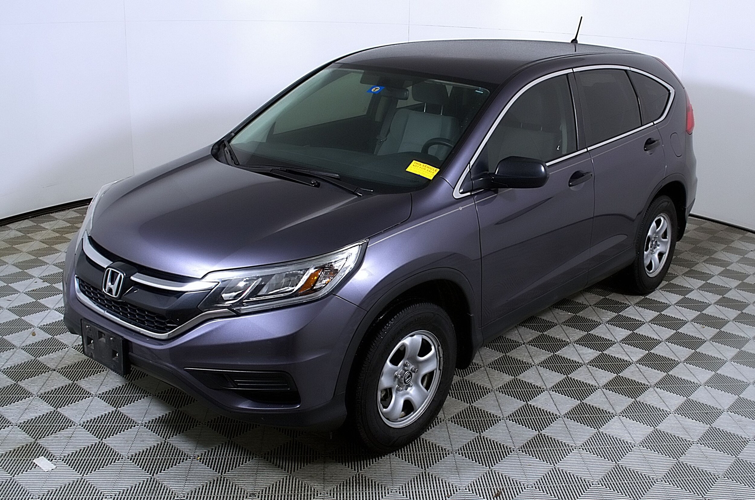 2016 Honda CR-V LX photo 3