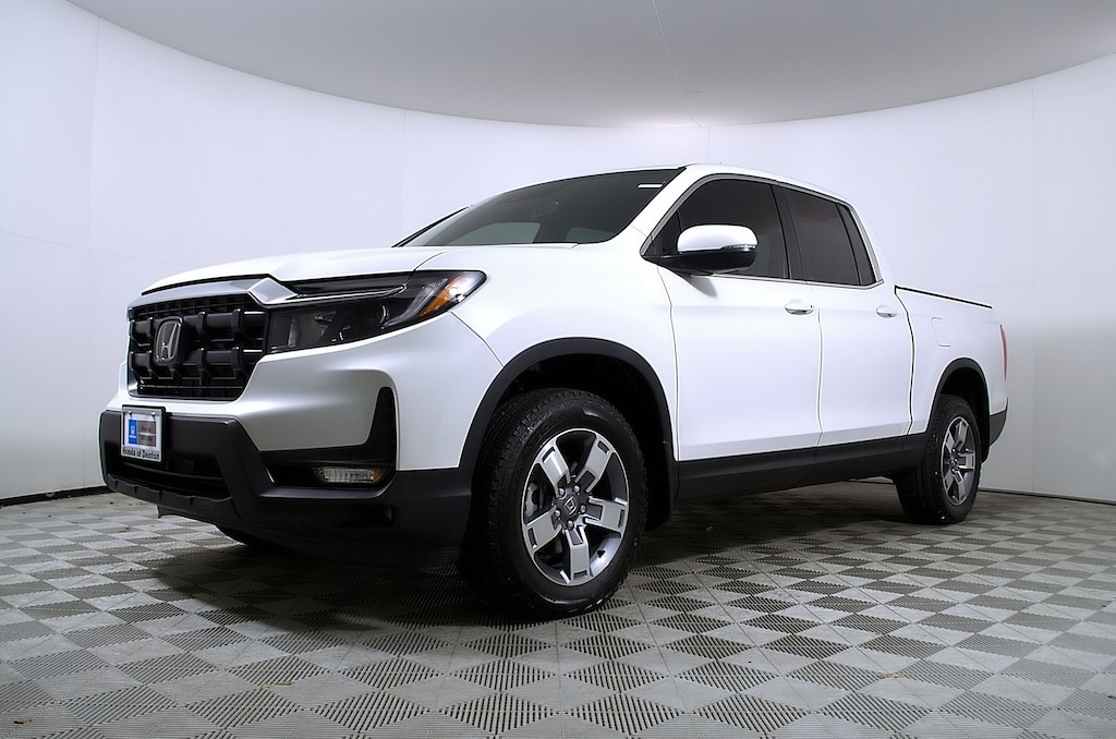 New 2026 Honda Ridgeline RTL Truck Crew Cab