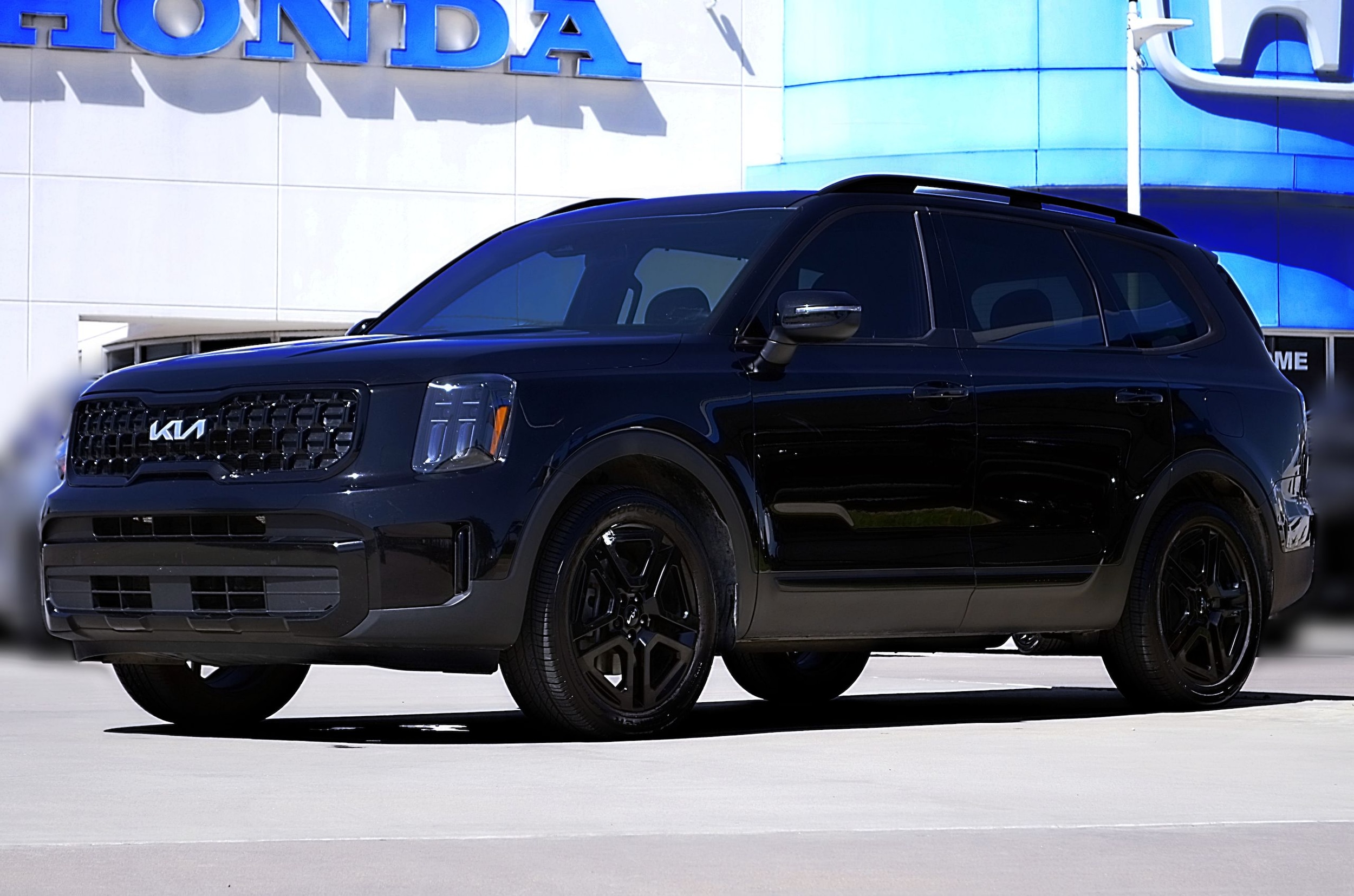 2024 Kia Telluride EX X-Line AWD's photo