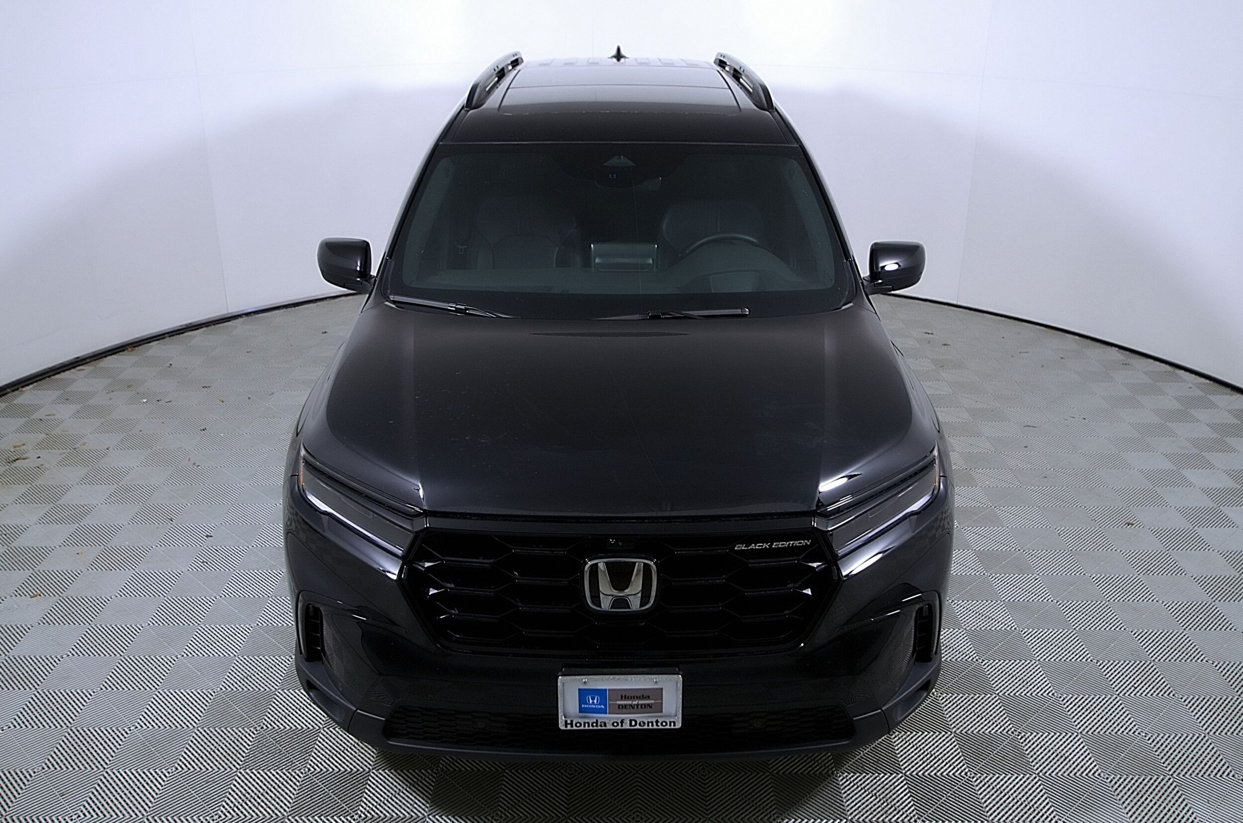 2025 Honda Pilot Black Edition photo 4
