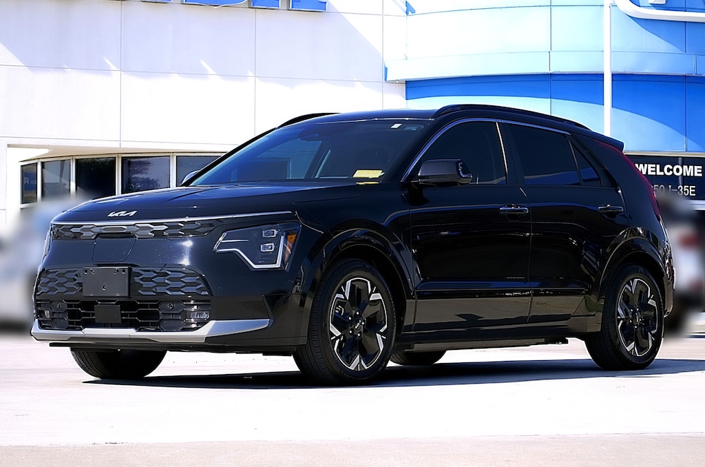 Used 2023 Kia Niro EV Wave SUV