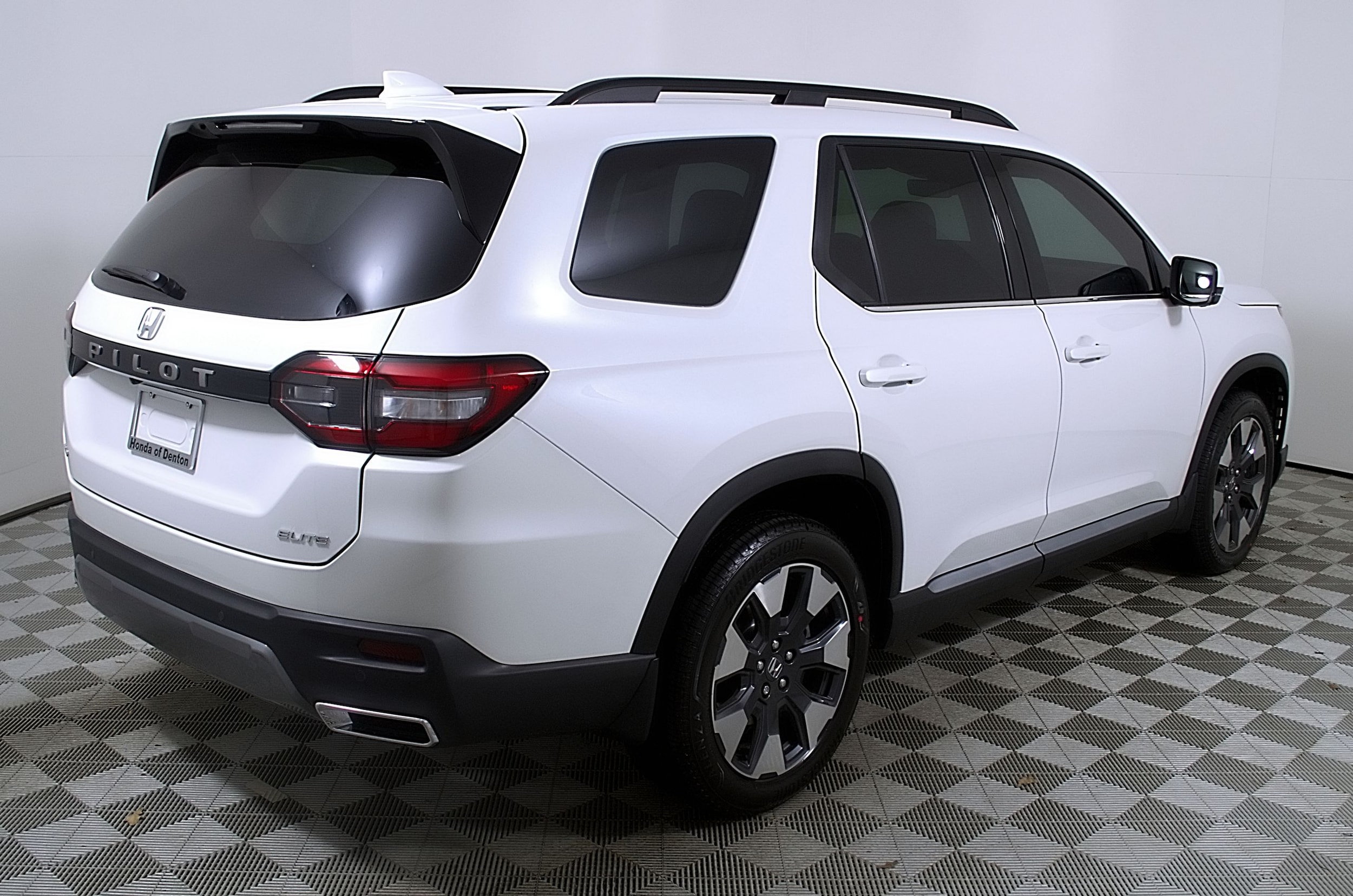 2026 Honda Pilot Elite - Photo 7