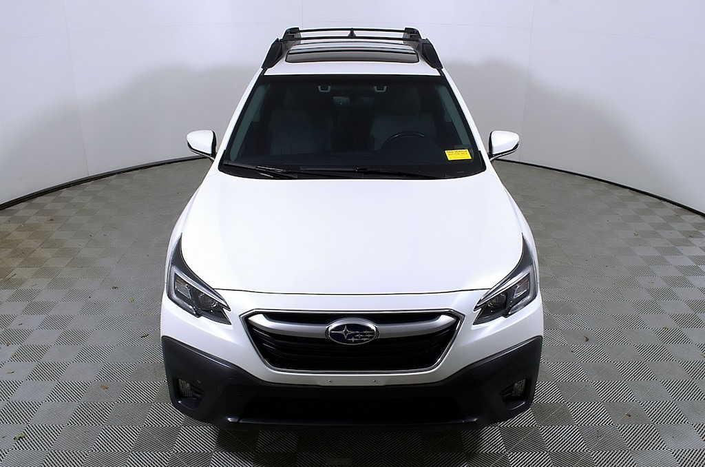 Used 2022 Subaru Outback Premium SUV