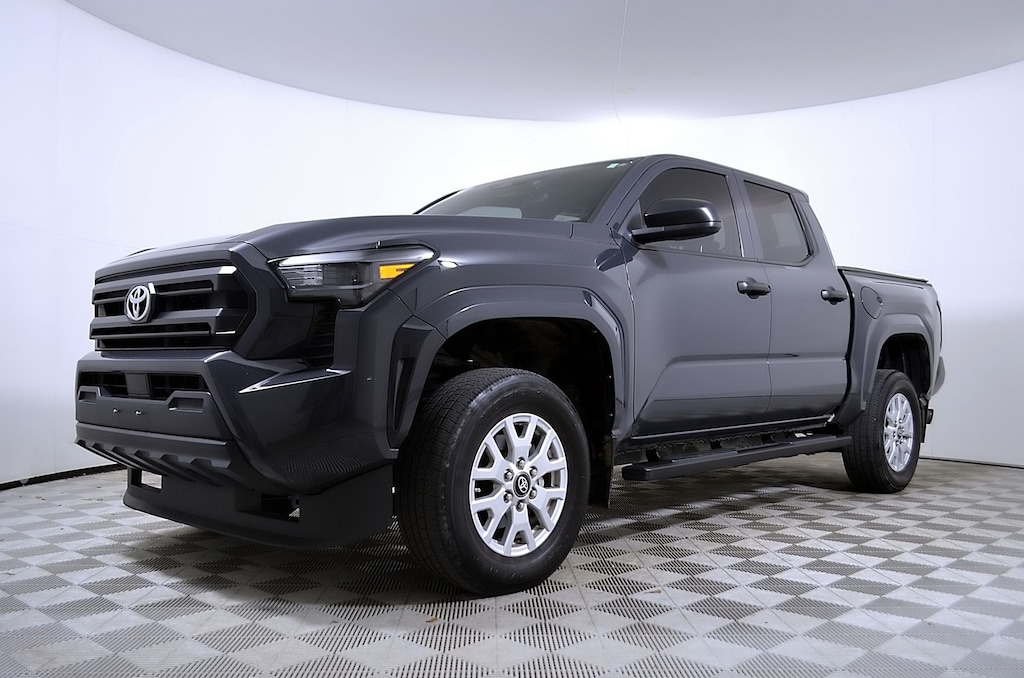 Used 2024 Toyota Tacoma SR Truck Double Cab