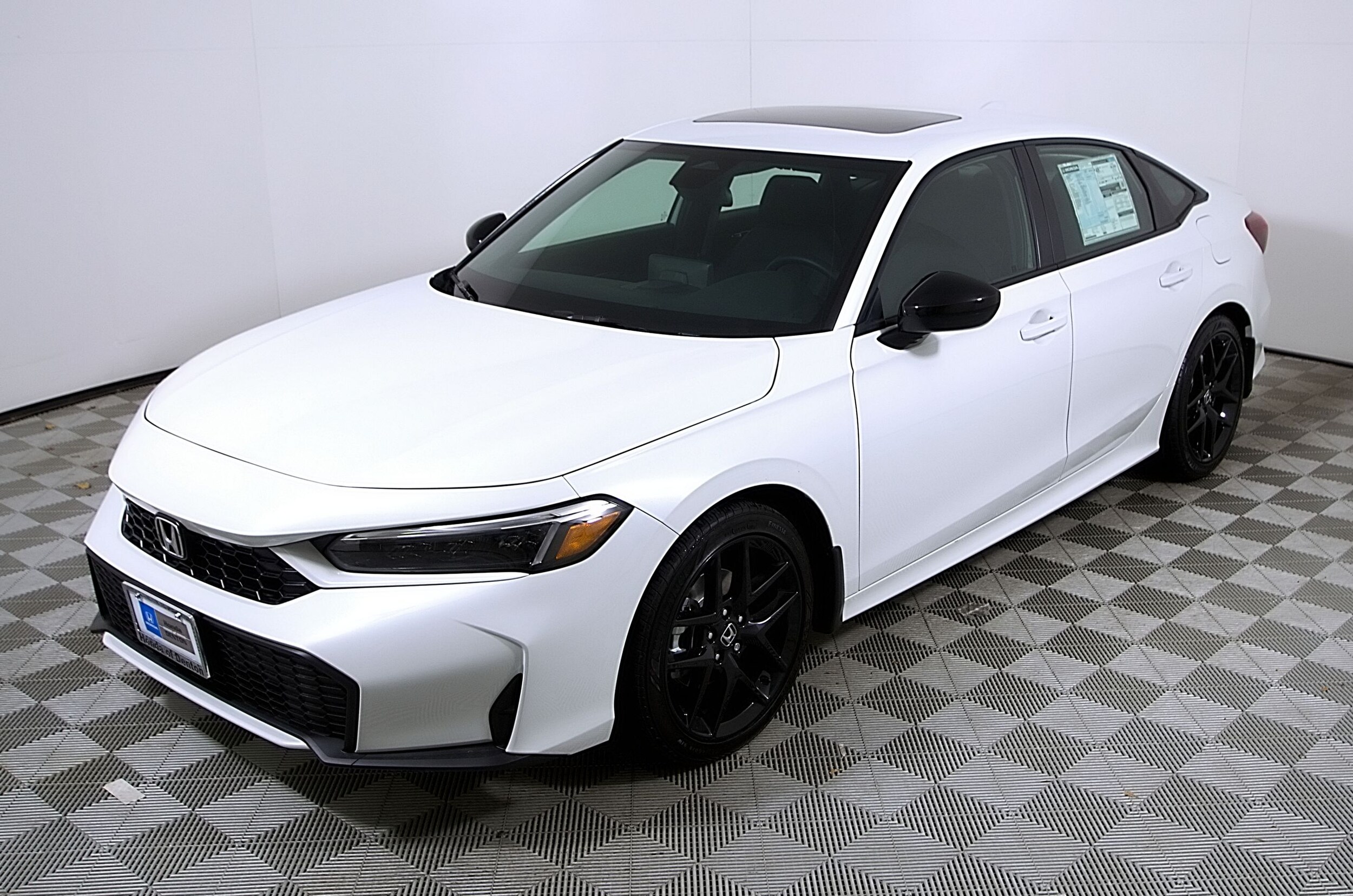 2025 Honda Civic Hybrid Sport photo 2
