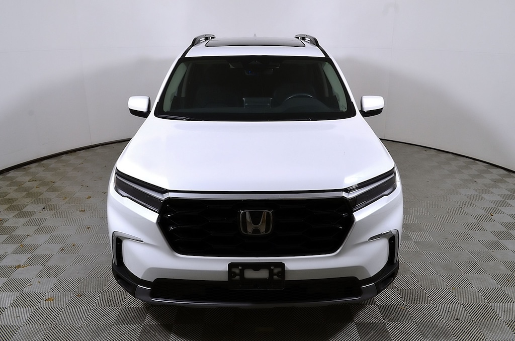 Used 2023 Honda Pilot Touring SUV