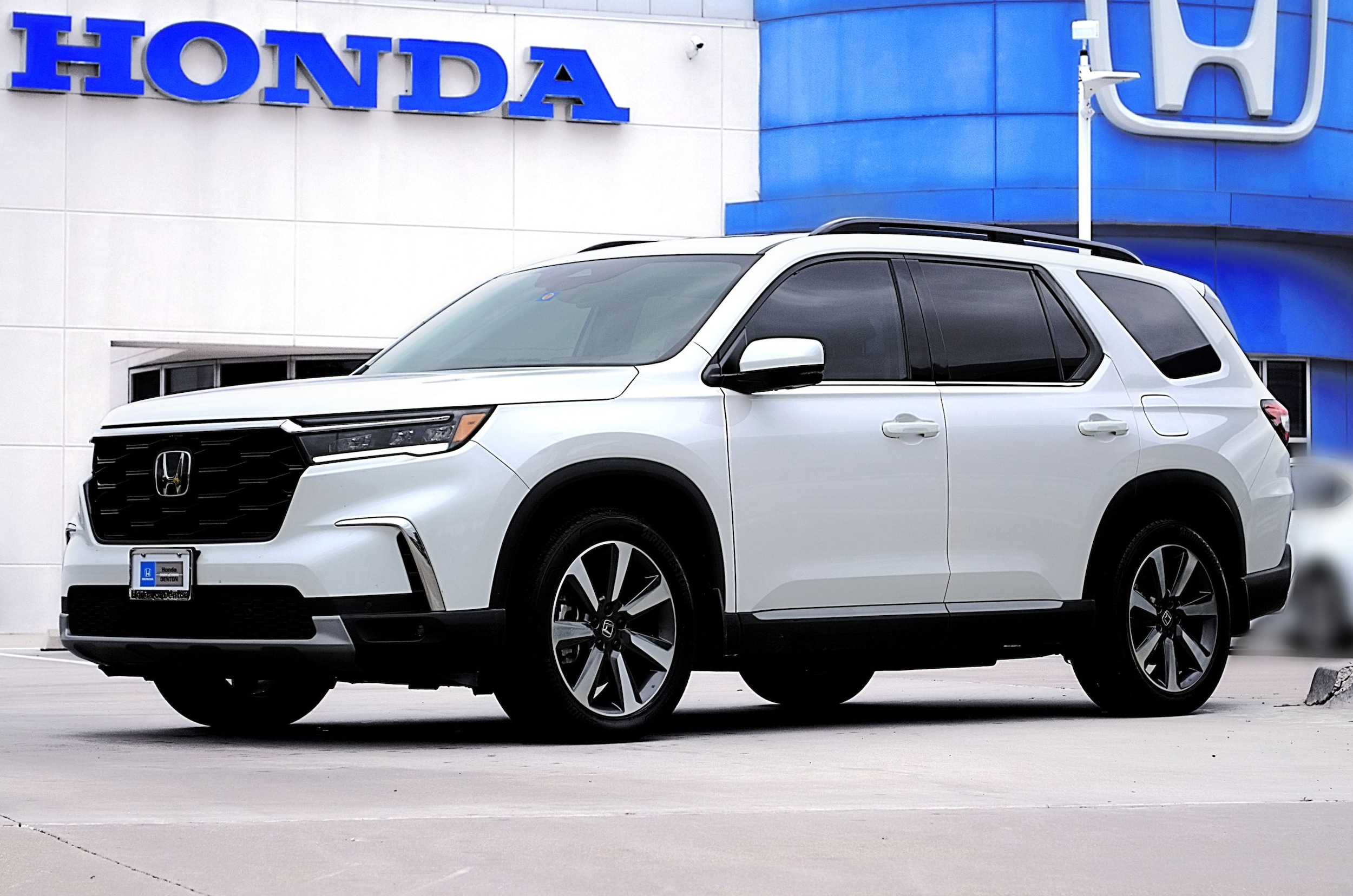 2024 Honda Pilot Elite AWD's photo