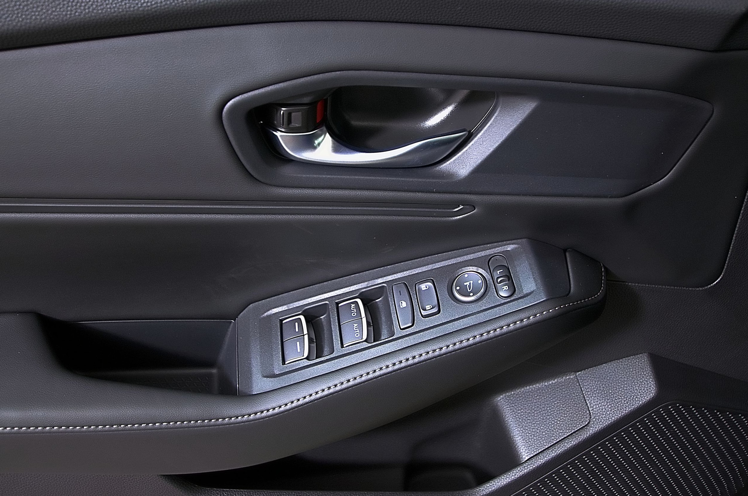 2025 Honda Accord Hybrid Sport - Photo 16