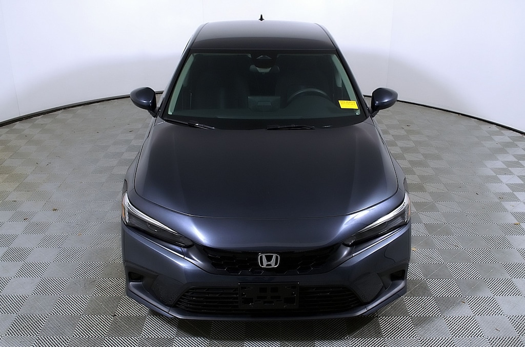 Used 2024 Honda Civic LX Hatchback