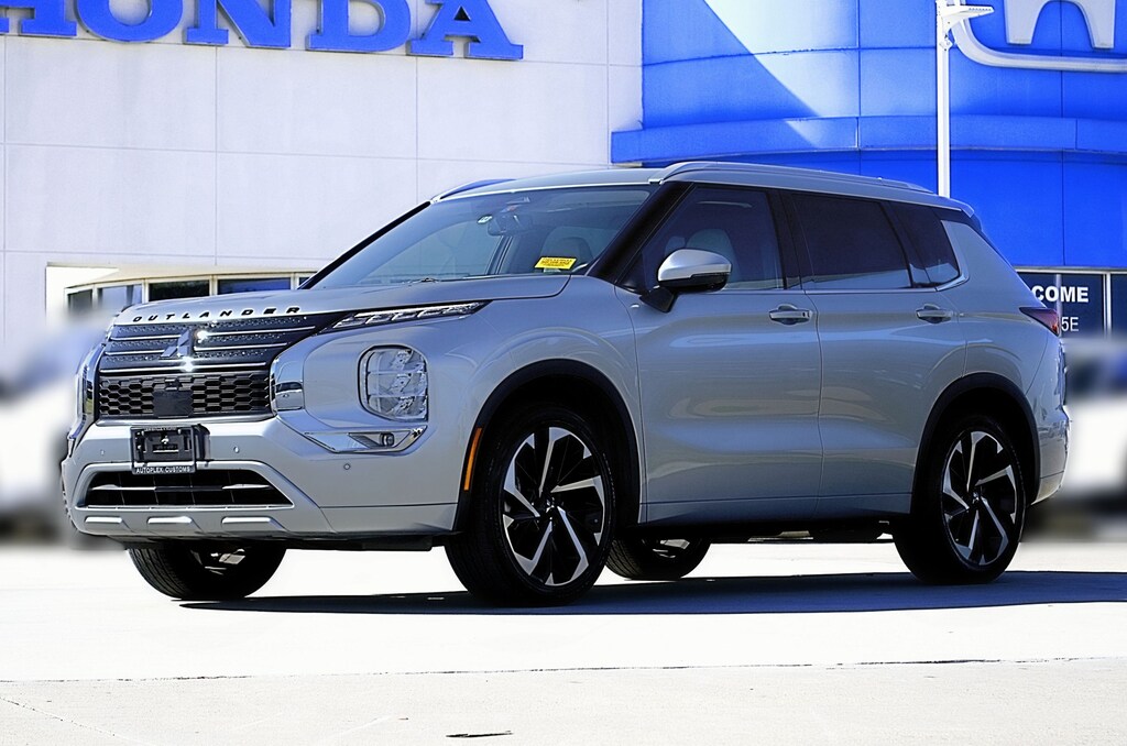 Used 2022 Mitsubishi Outlander SEL CUV