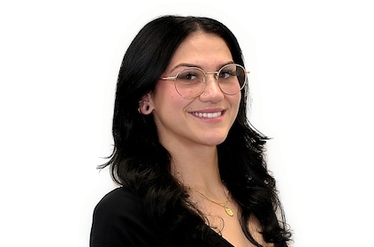 Staff member Mary Ehrmantraut from ID_be1b9df63915