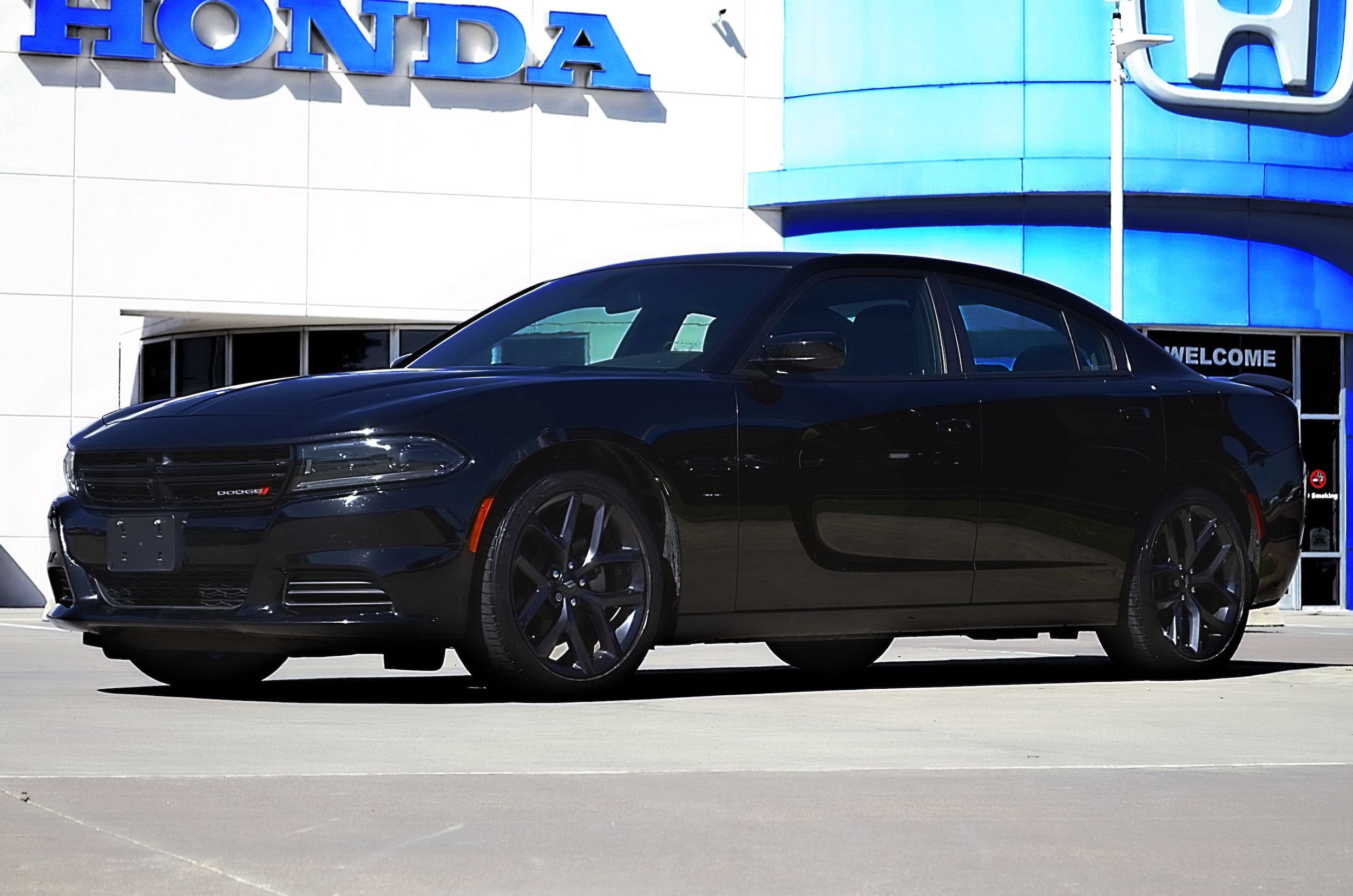 2023 Dodge Charger SXT's photo
