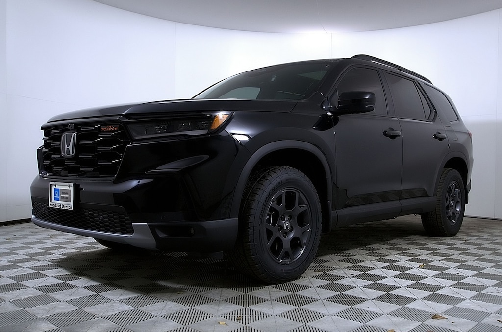 New 2025 Honda Pilot TrailSport SUV