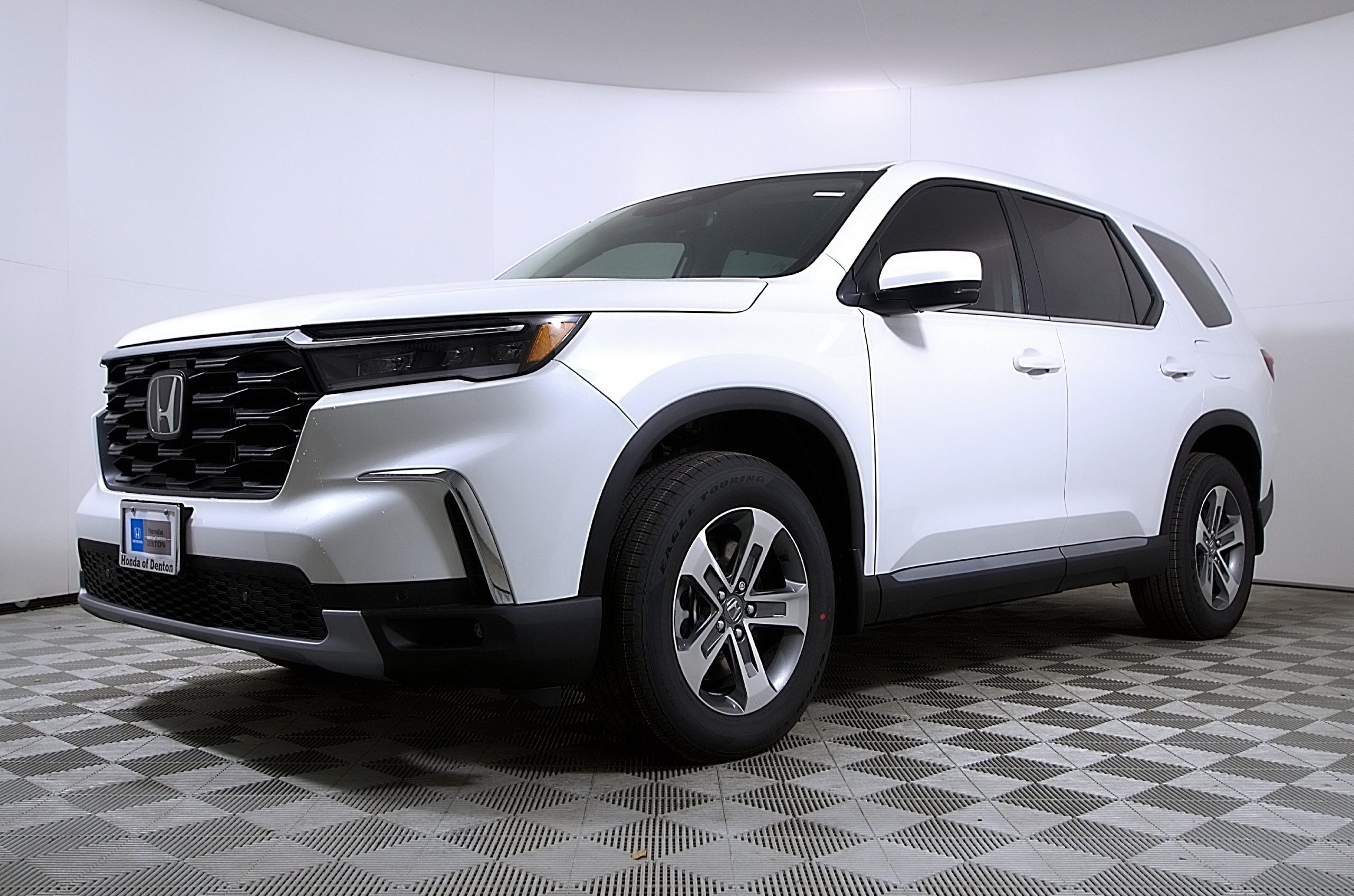 Used 2025 Honda Pilot EX-L SUV