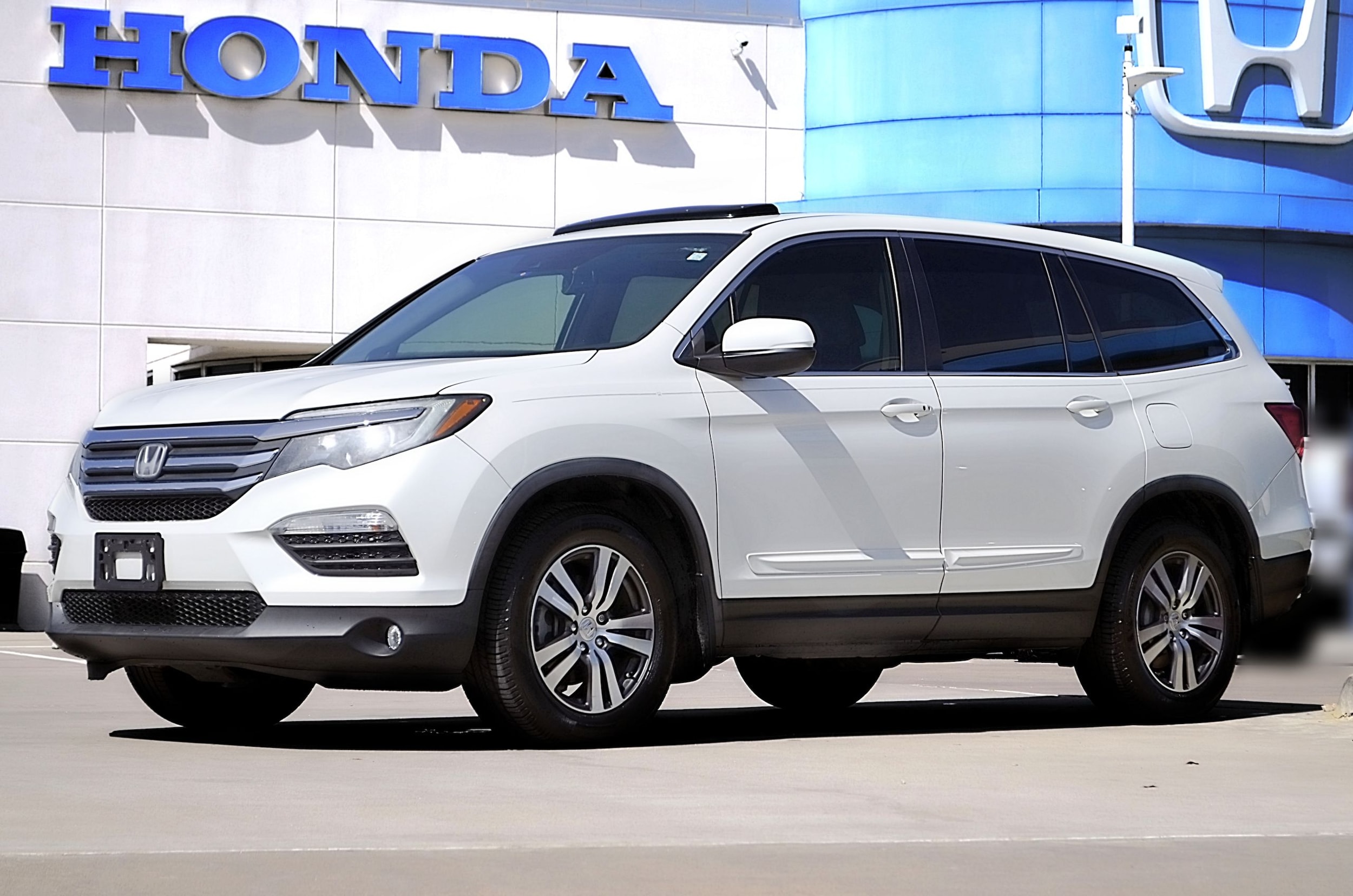 Used 2018 Honda Pilot EX-L w/Honda Sensing FWD