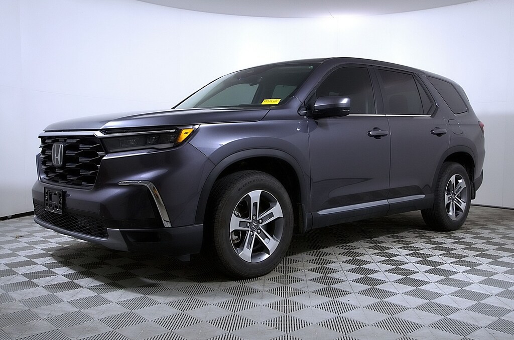 Used 2025 Honda Pilot EX-L SUV