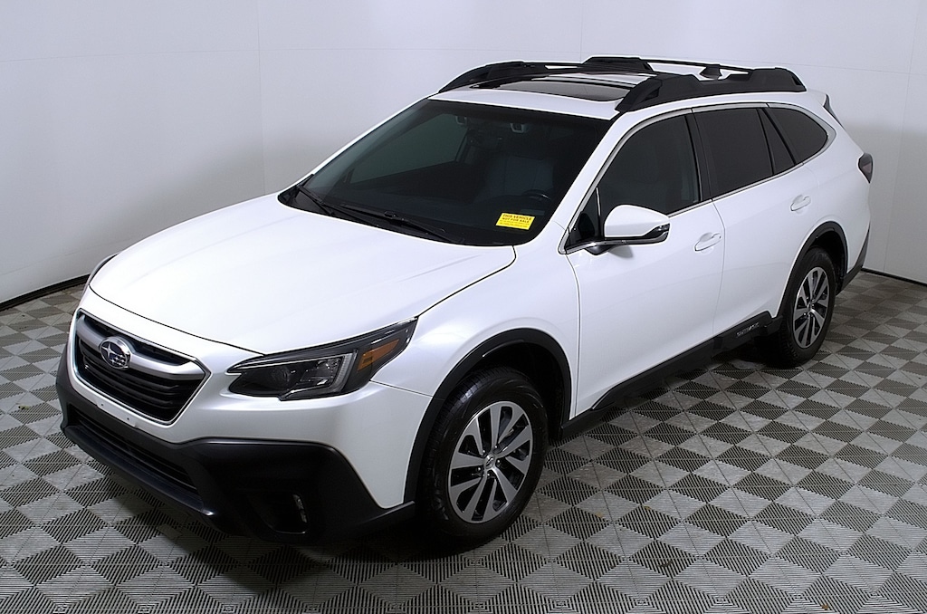 Used 2022 Subaru Outback Premium SUV