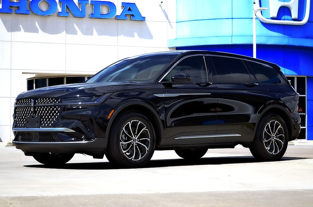 Used 2025 Lincoln